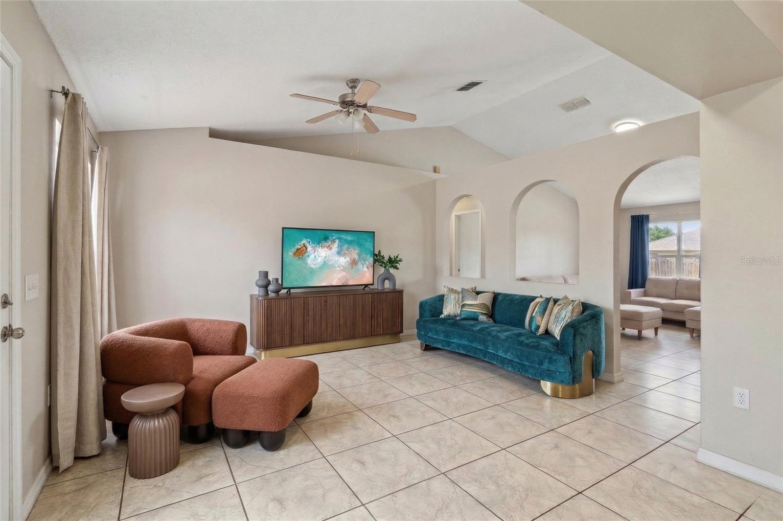42 INCONNU DR, POINCIANA, FL — photo 9