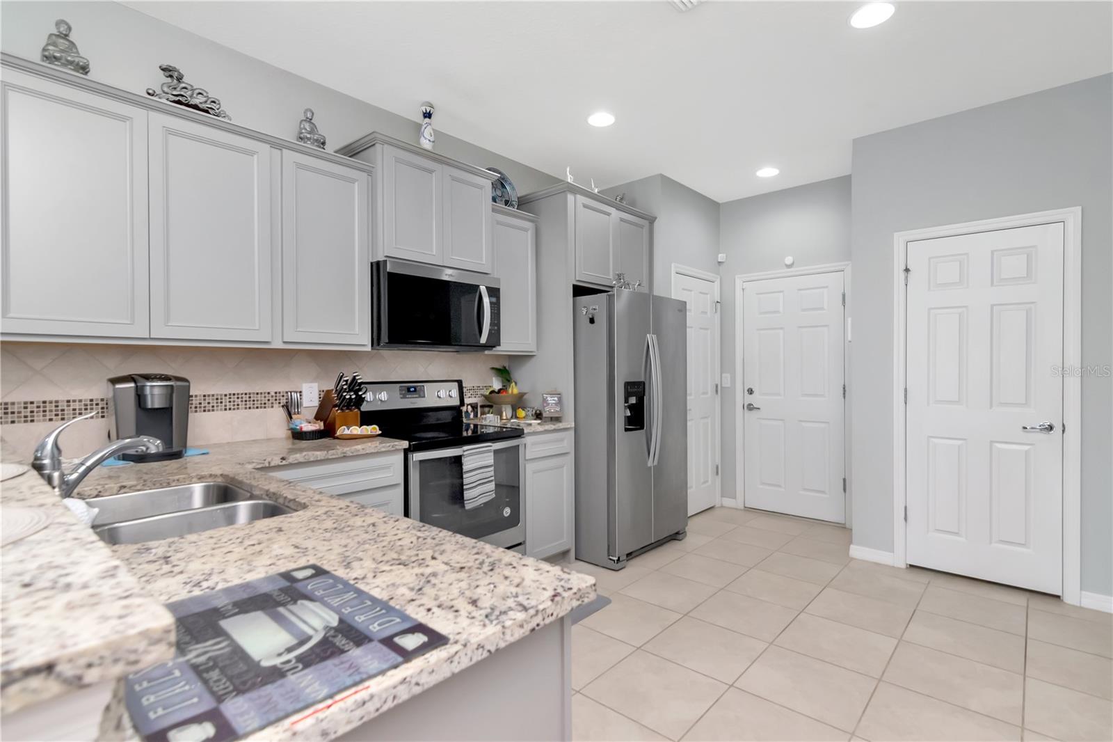 9216 HILLCROFT DR, RIVERVIEW, FL — photo 9