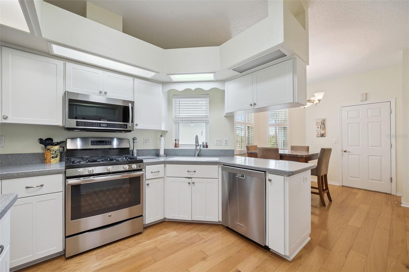 21733 ROYAL ST GEORGES LN, LEESBURG, FL — photo 24