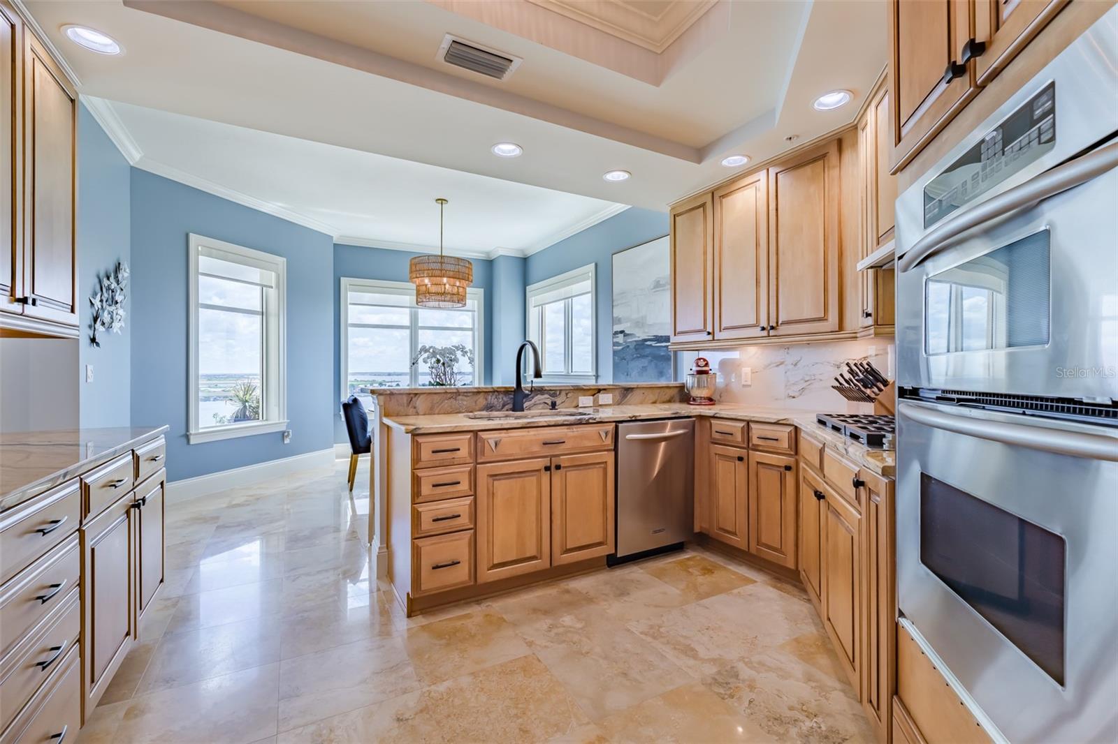 130 RIVIERA DUNES WAY #802, PALMETTO, FL — photo 11