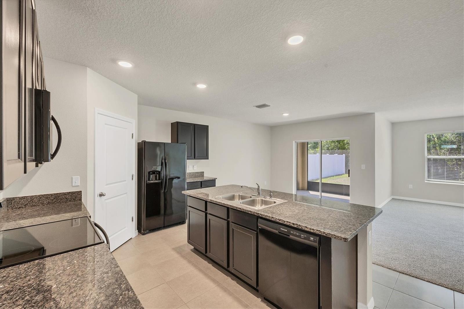 153 TIERRA VERDE WAY, BRADENTON, FL — photo 8