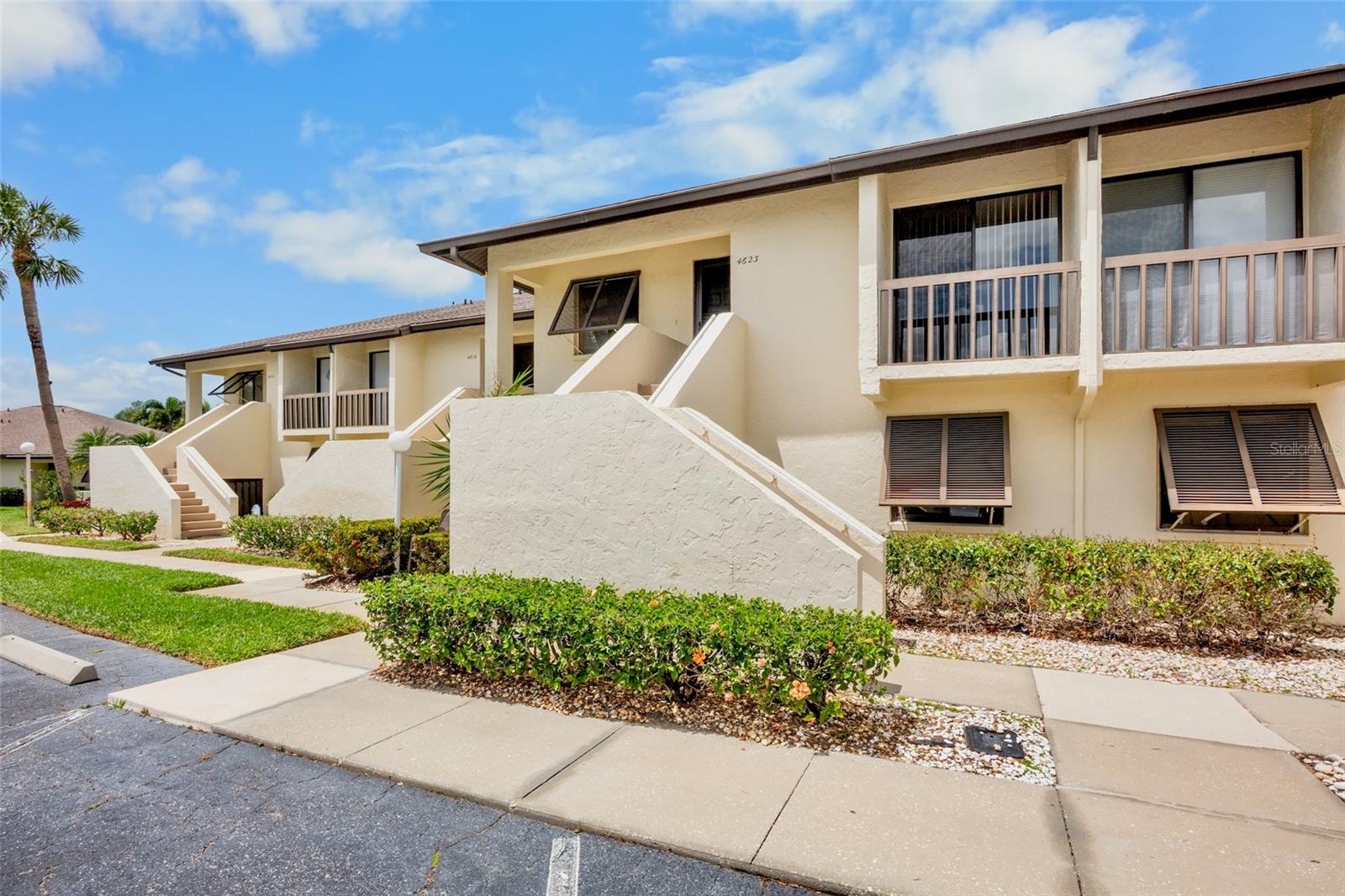 4623 LONGWATER CHASE #112 Bldg J, SARASOTA, FL