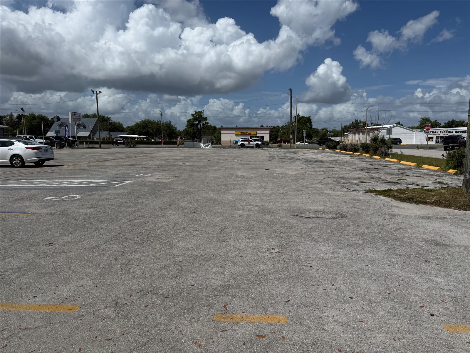 2001 S BAY ST, EUSTIS, FL — photo 4