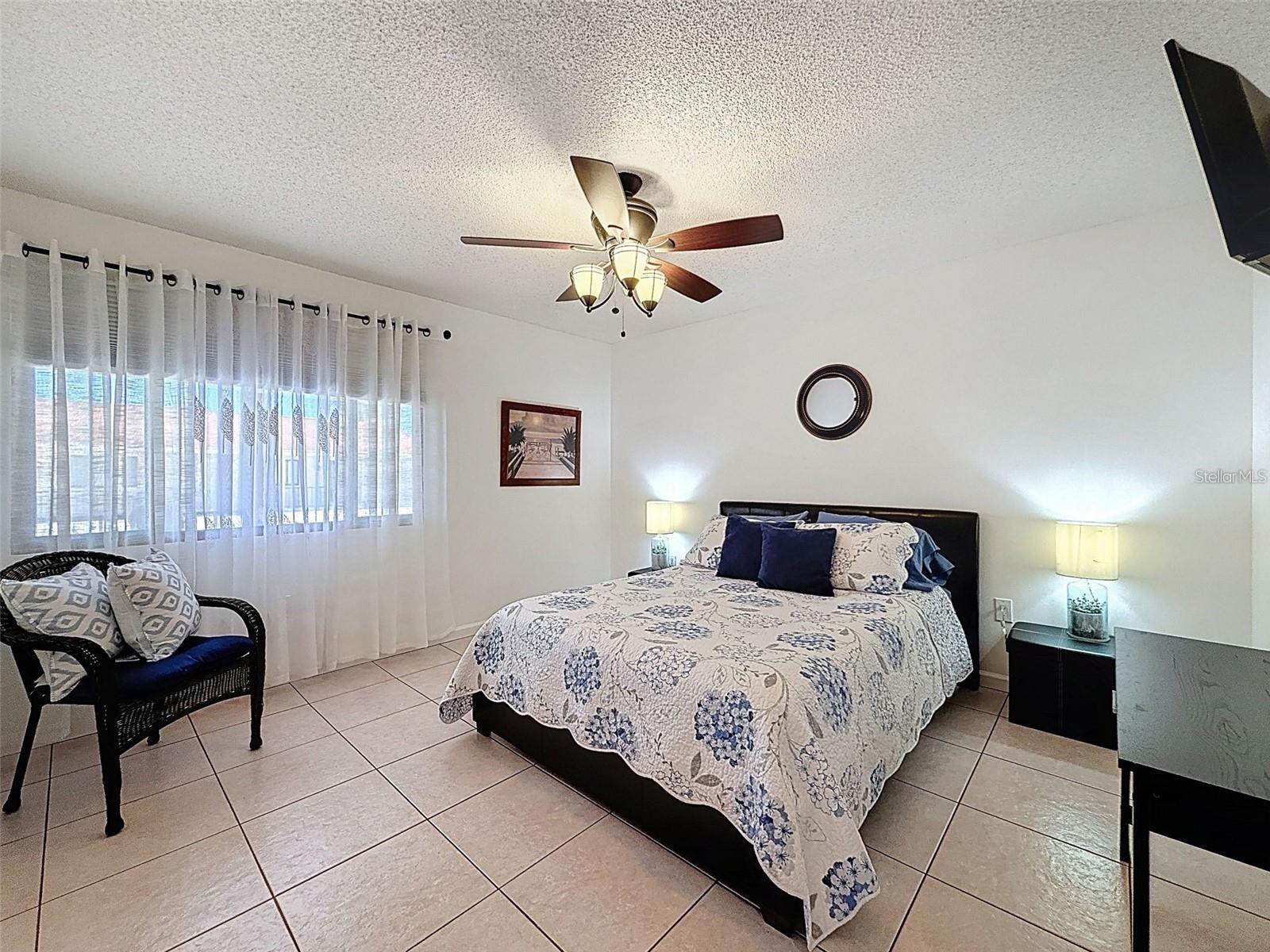 9981 EAGLES POINT CIR #4, PORT RICHEY, FL — photo 11