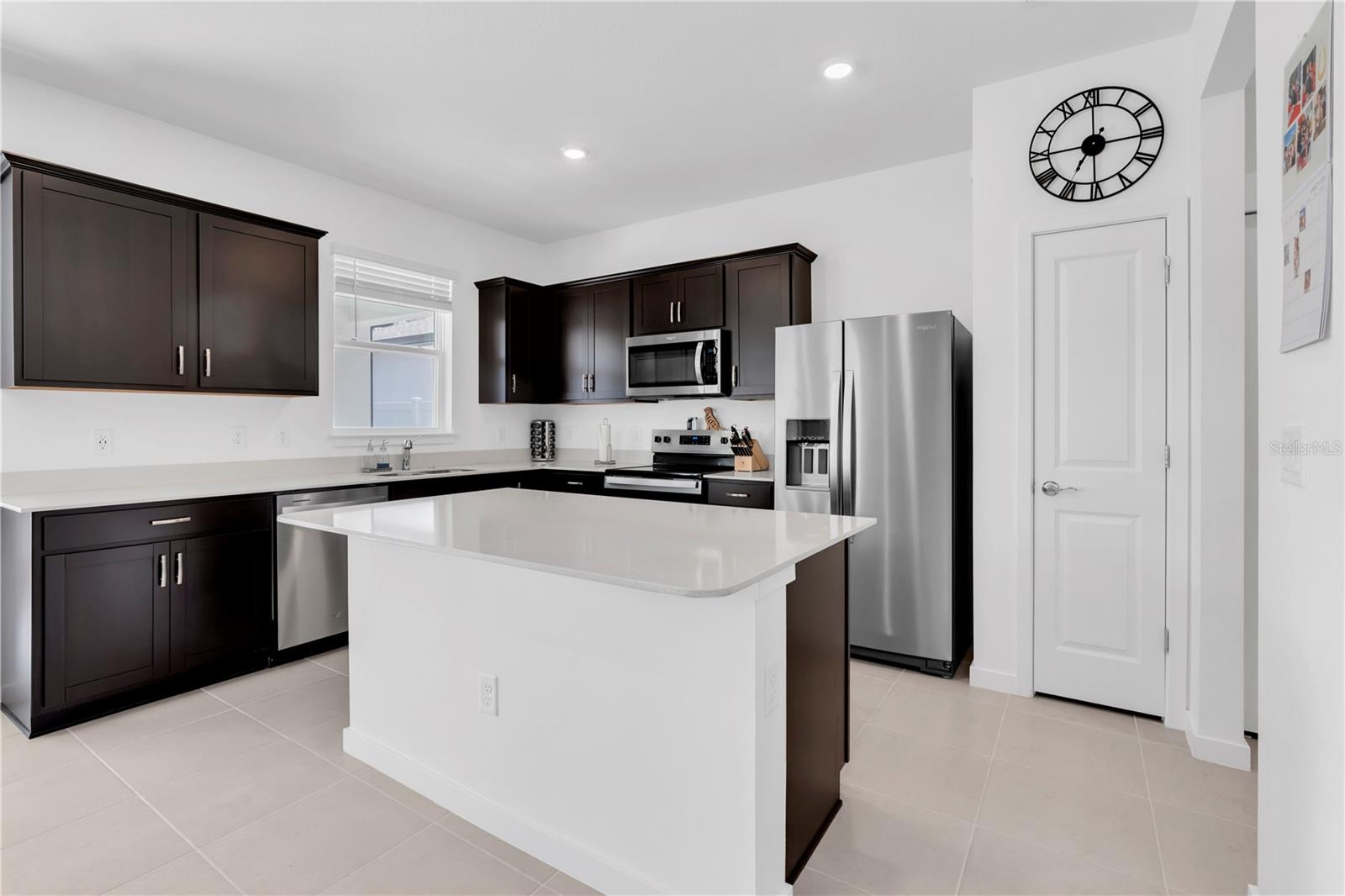 4199 BIG SKY DR, SPRING HILL, FL — photo 2