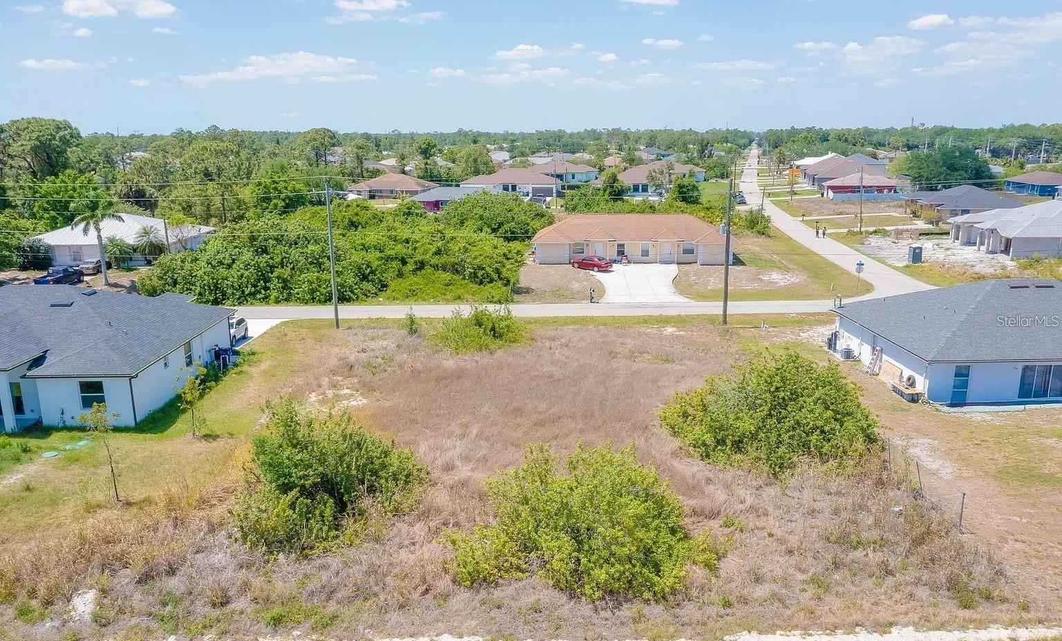 2405/2407 ANSEL AVE S, LEHIGH ACRES, FL