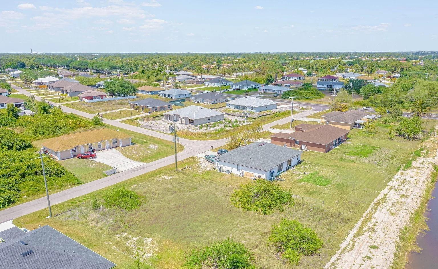 2405/2407 ANSEL AVE S, LEHIGH ACRES, FL — photo 5