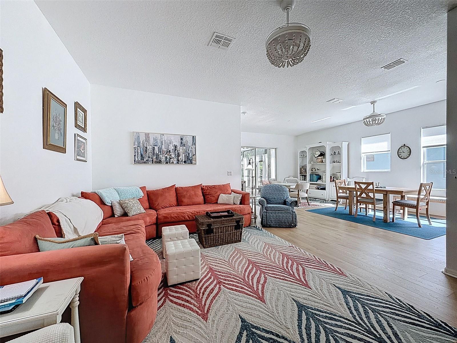 11303 CLEAR OAK CIR, NEW PORT RICHEY, FL — photo 17