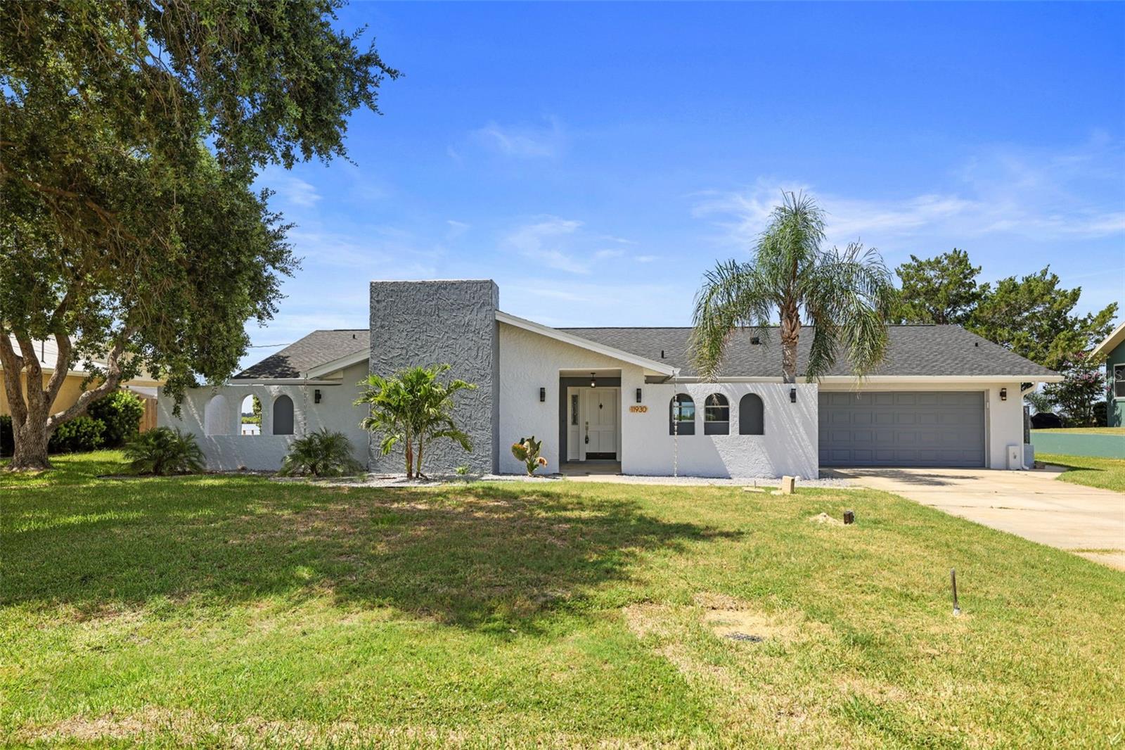 11930 W BAYSHORE DR, CRYSTAL RIVER, FL