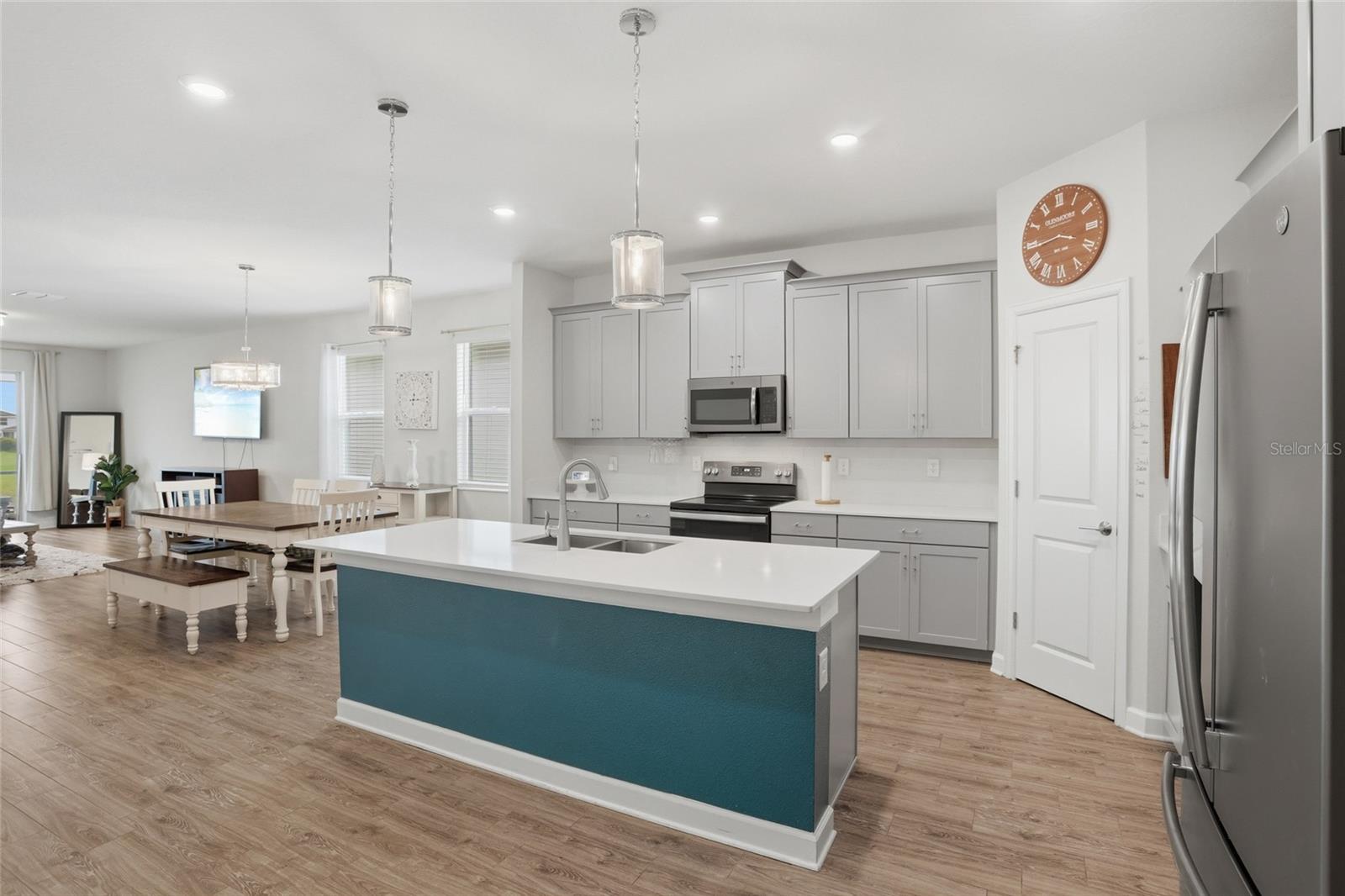 2154 CAMDEN LOOP, DAVENPORT, FL — photo 12
