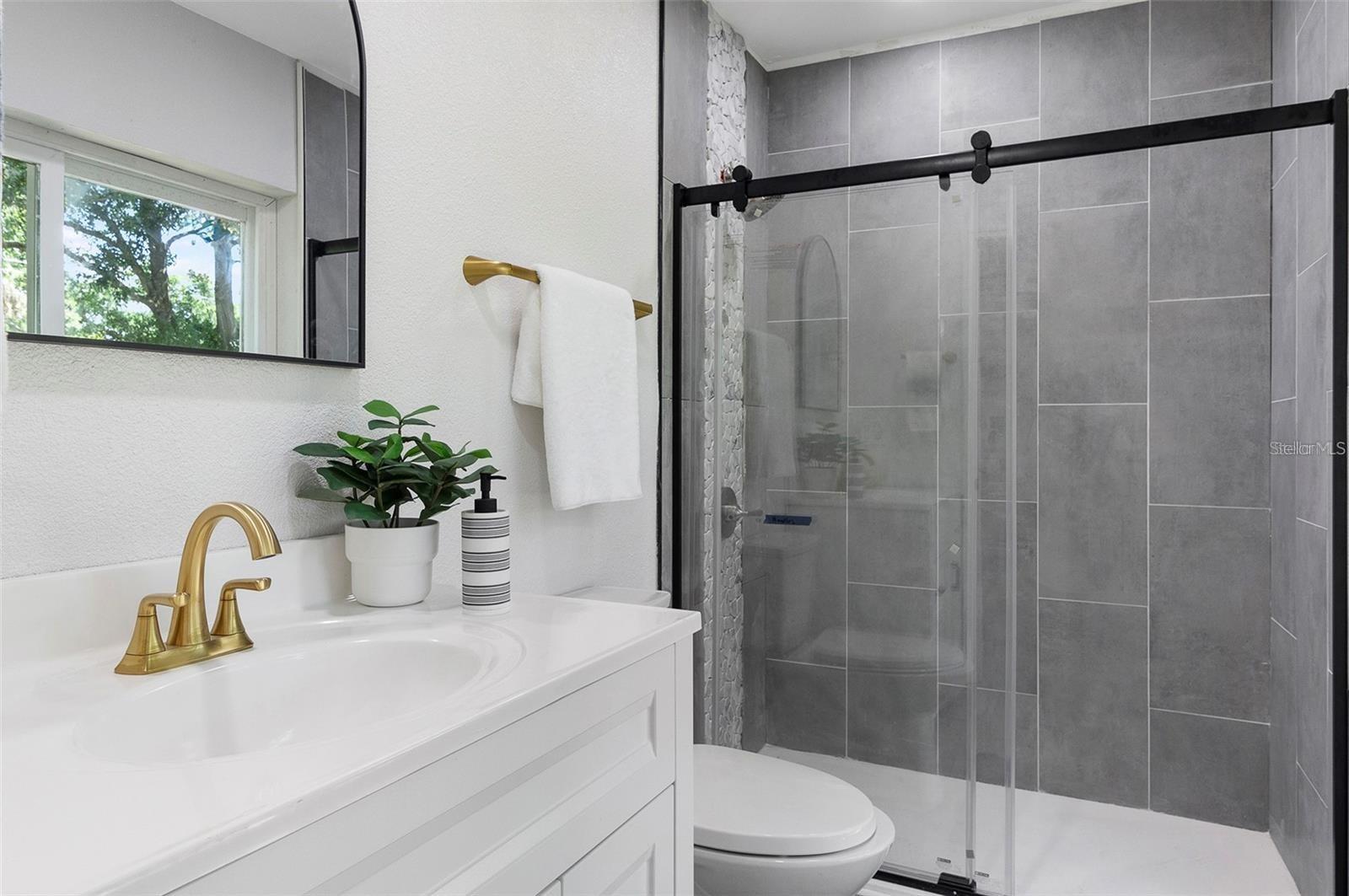 4629 26TH AVE S, ST PETERSBURG, FL — photo 32