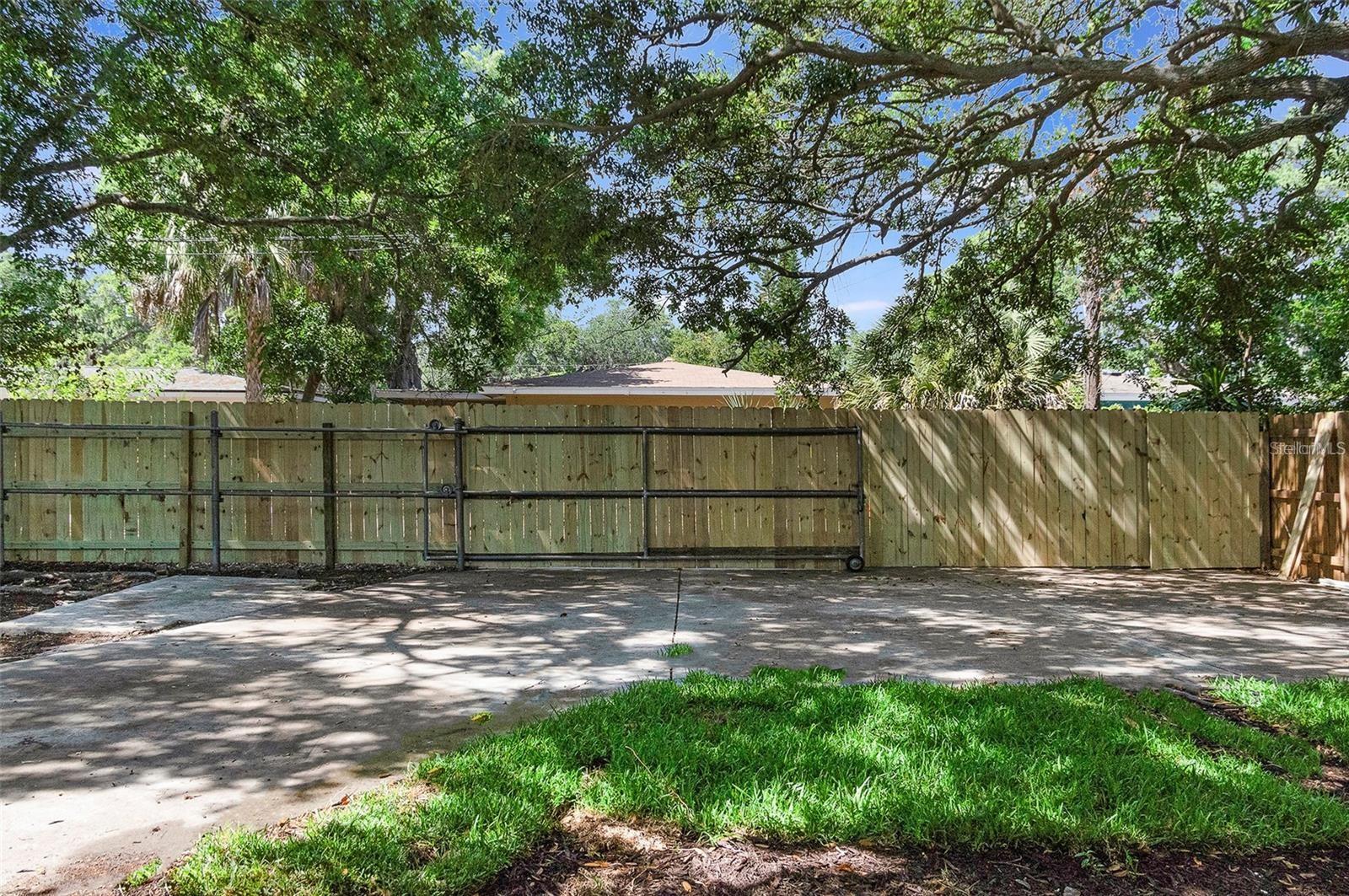 4629 26TH AVE S, ST PETERSBURG, FL — photo 34