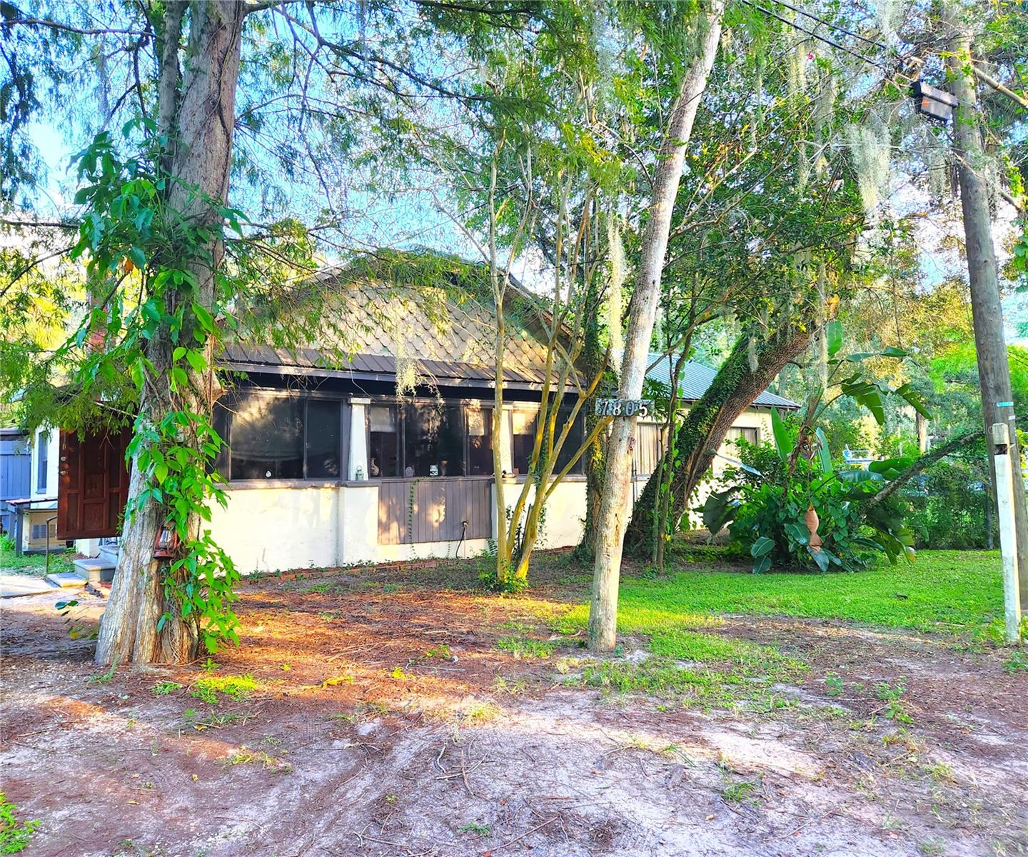 7805 N 12TH ST, TAMPA, FL