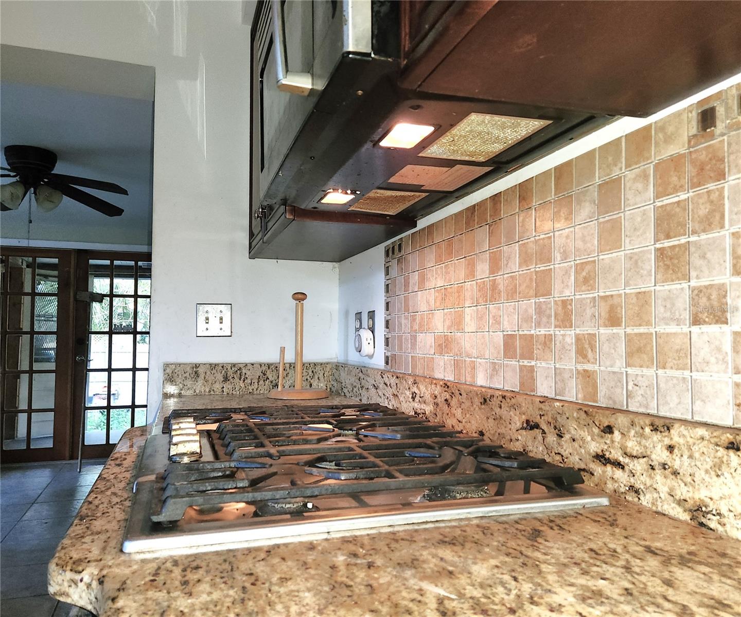 7805 N 12TH ST, TAMPA, FL — photo 14