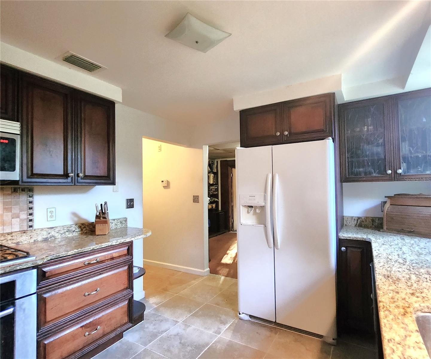 7805 N 12TH ST, TAMPA, FL — photo 15