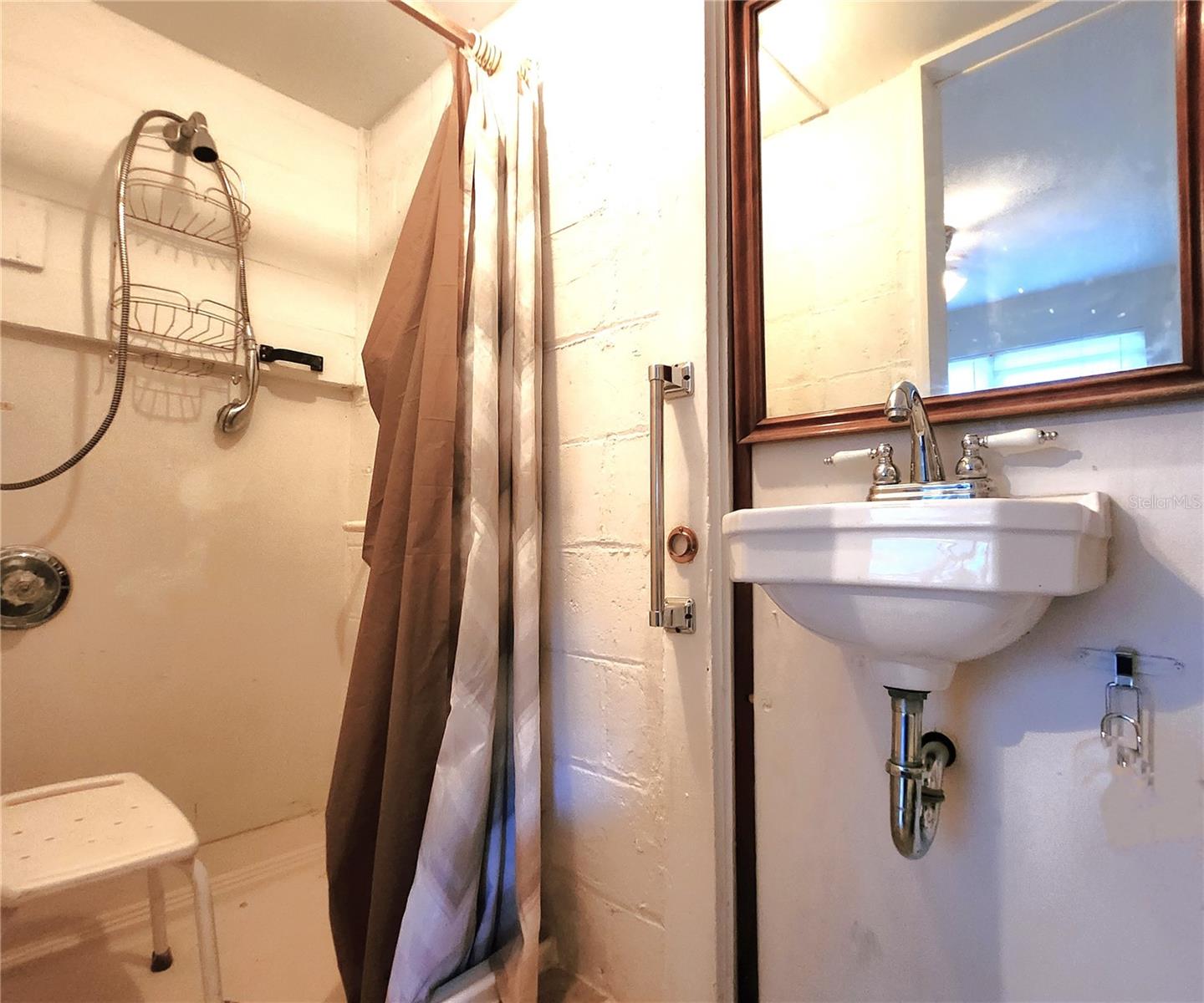 7805 N 12TH ST, TAMPA, FL — photo 21