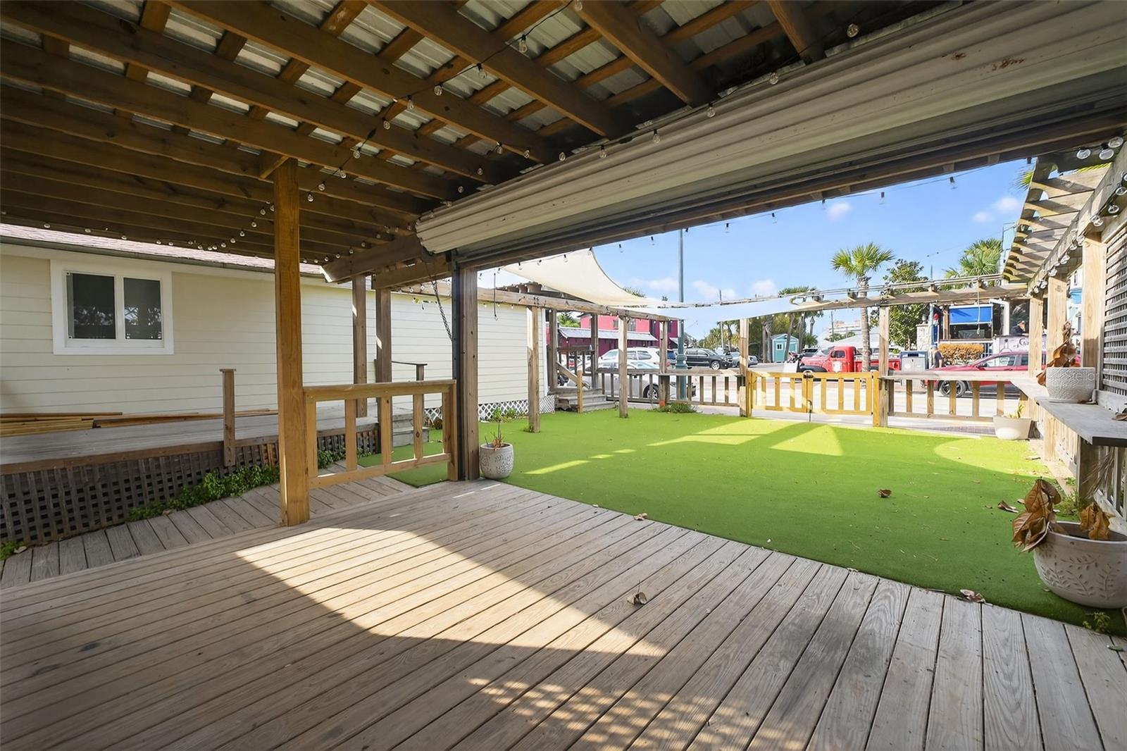 411 FLAGLER AVE #B, NEW SMYRNA BEACH, FL — photo 15