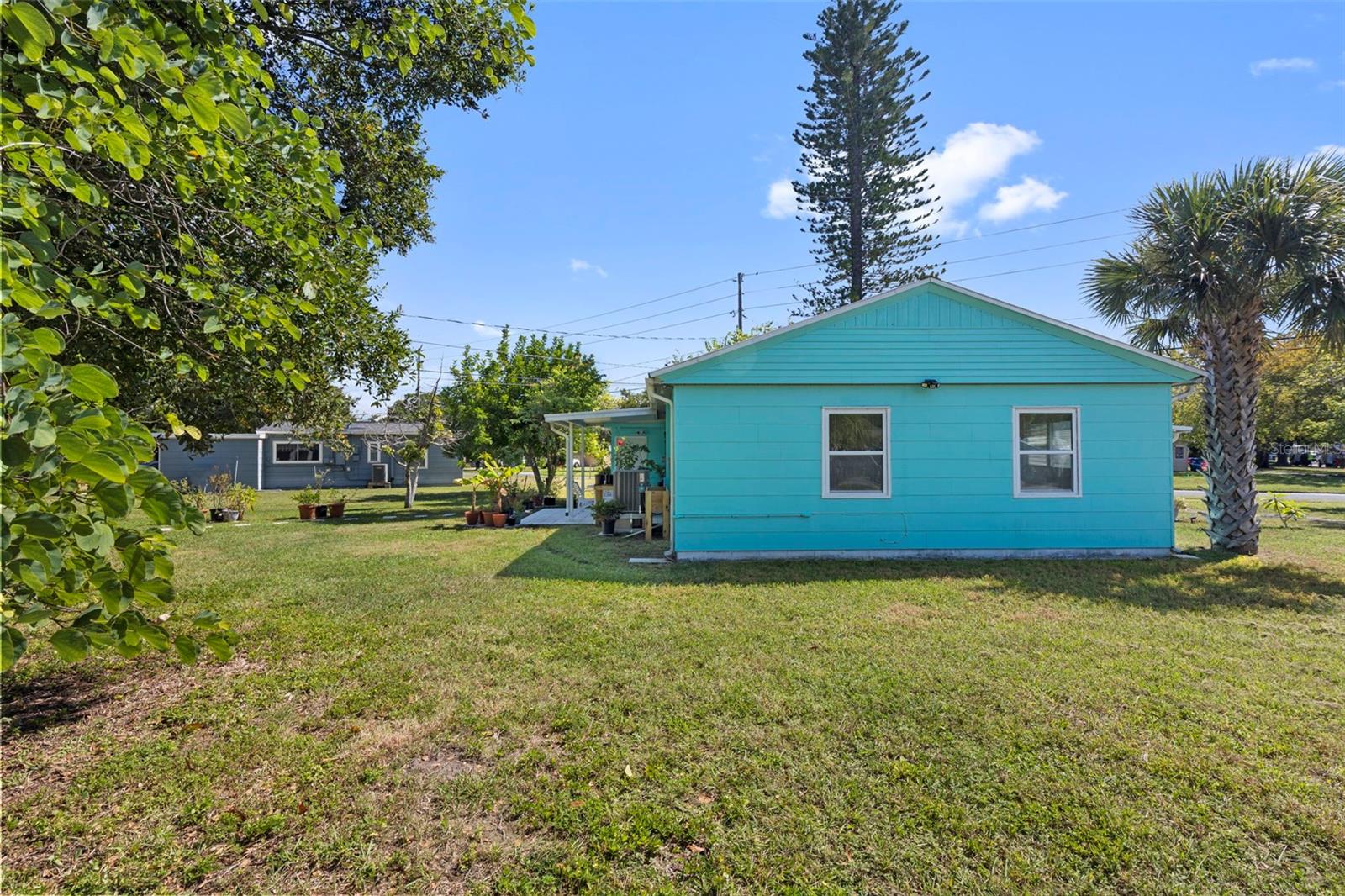 7001 13TH ST N, ST PETERSBURG, FL — photo 28