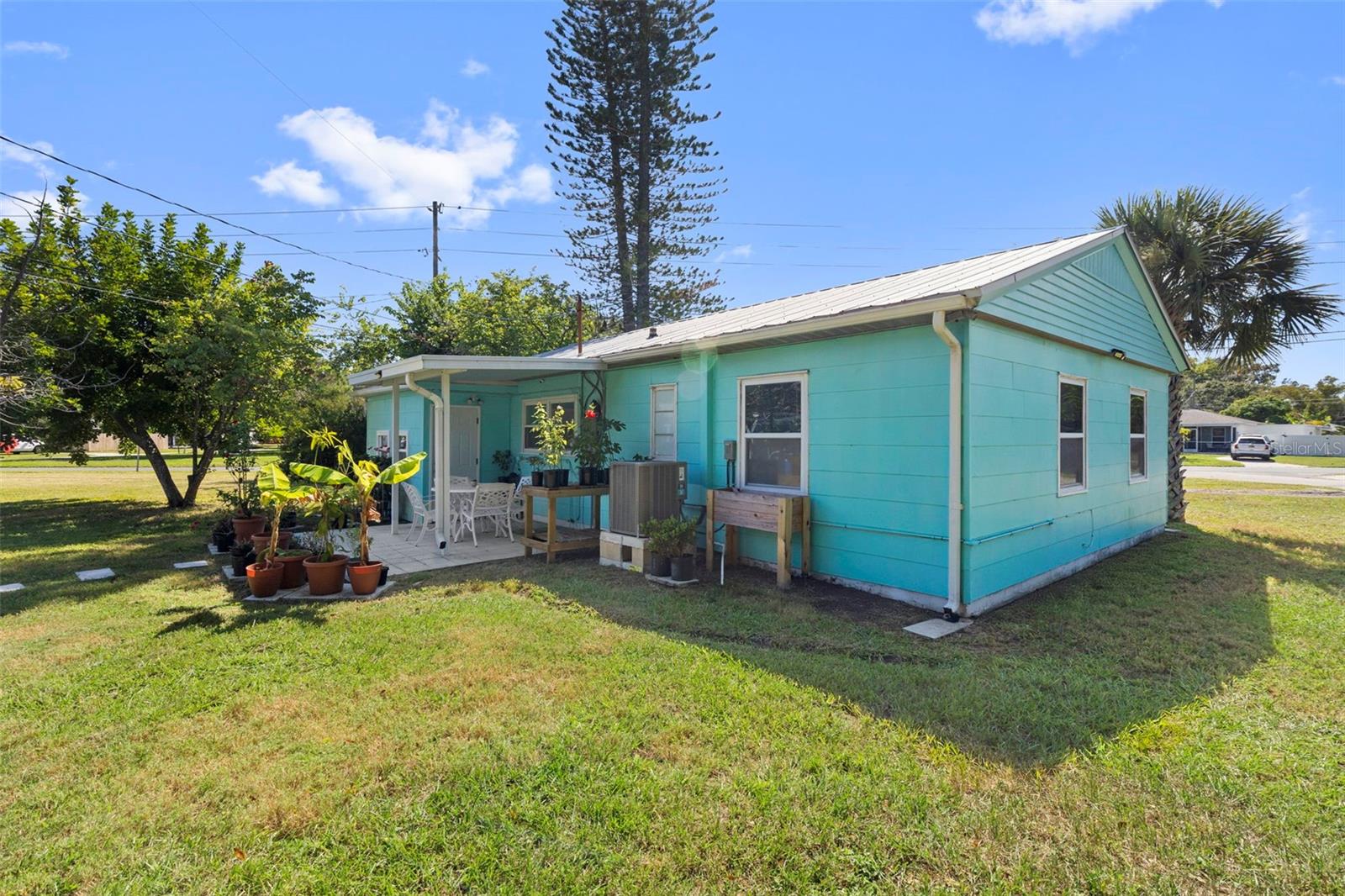 7001 13TH ST N, ST PETERSBURG, FL — photo 30