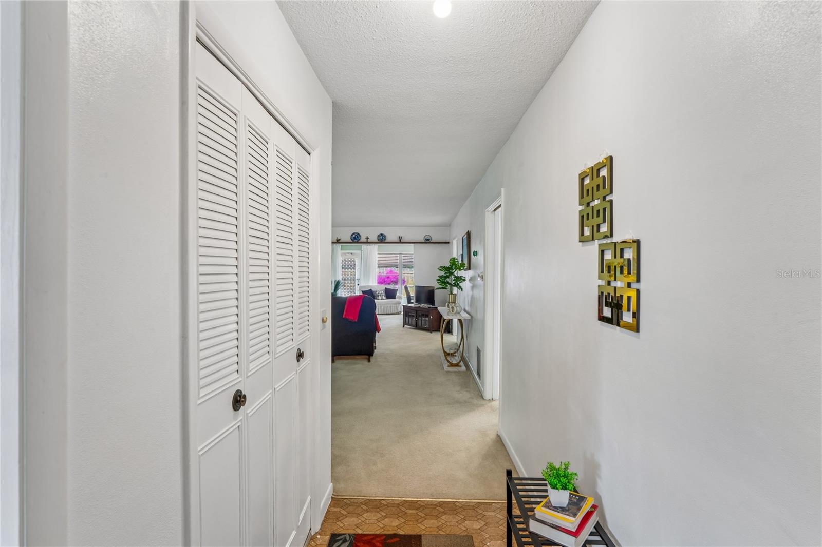 1611 S LAKE AVE #1, CLEARWATER, FL — photo 4