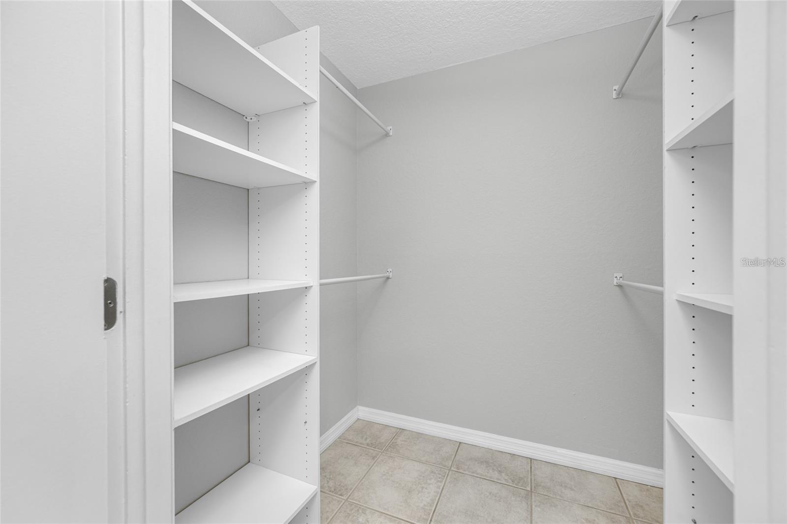 3295 FOX CHASE #105, PALM HARBOR, FL — photo 4