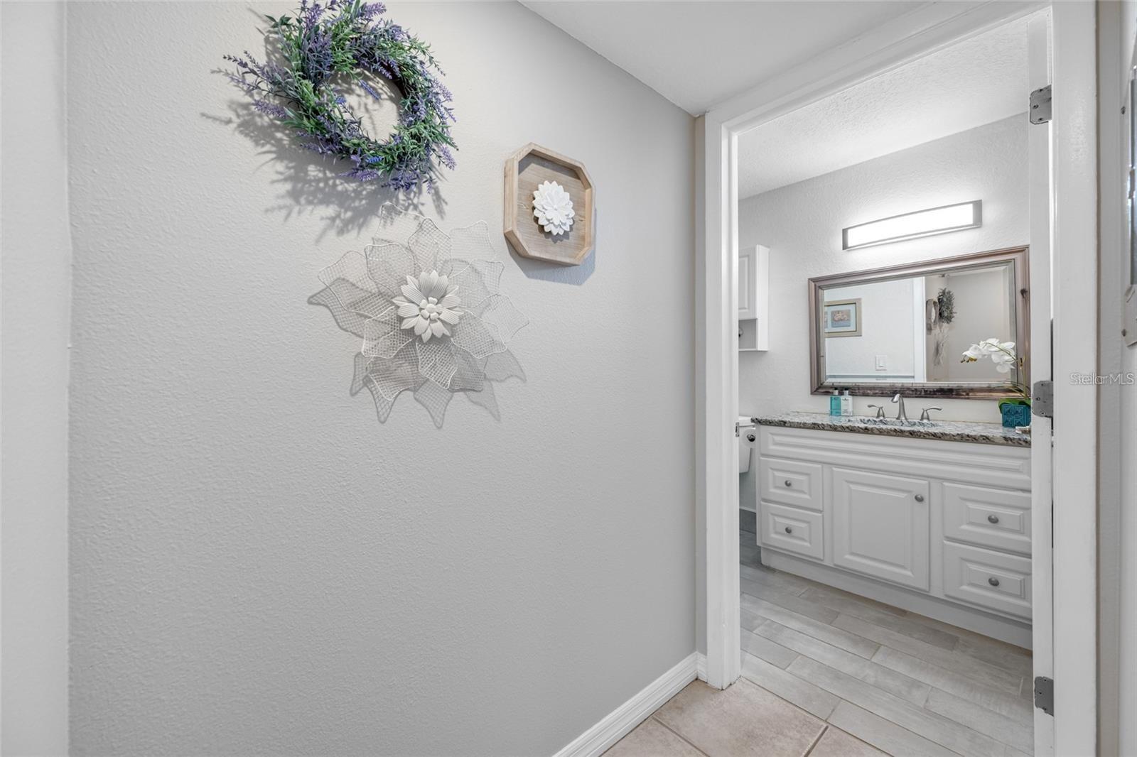 3295 FOX CHASE #105, PALM HARBOR, FL — photo 6