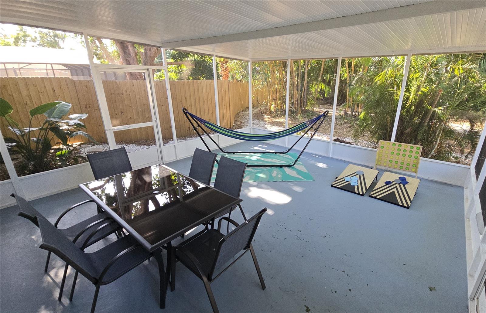 2107 PINE TER, SARASOTA, FL — photo 23