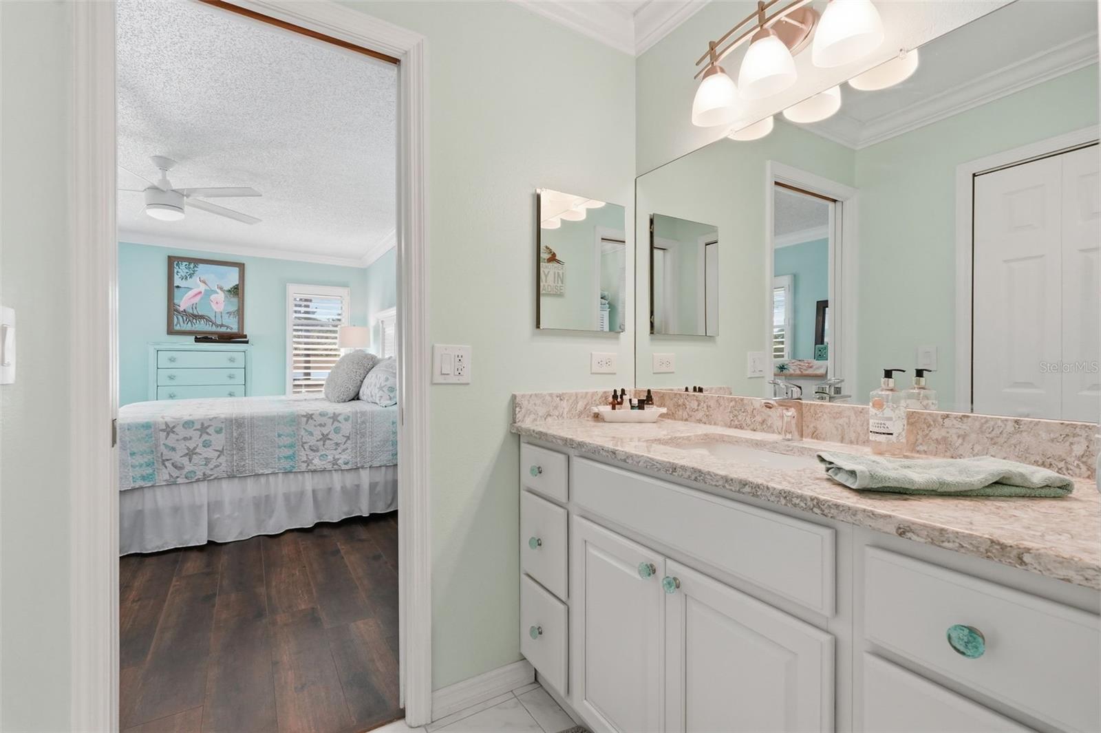 212 CEDARWOOD CIR #212, SEMINOLE, FL — photo 31