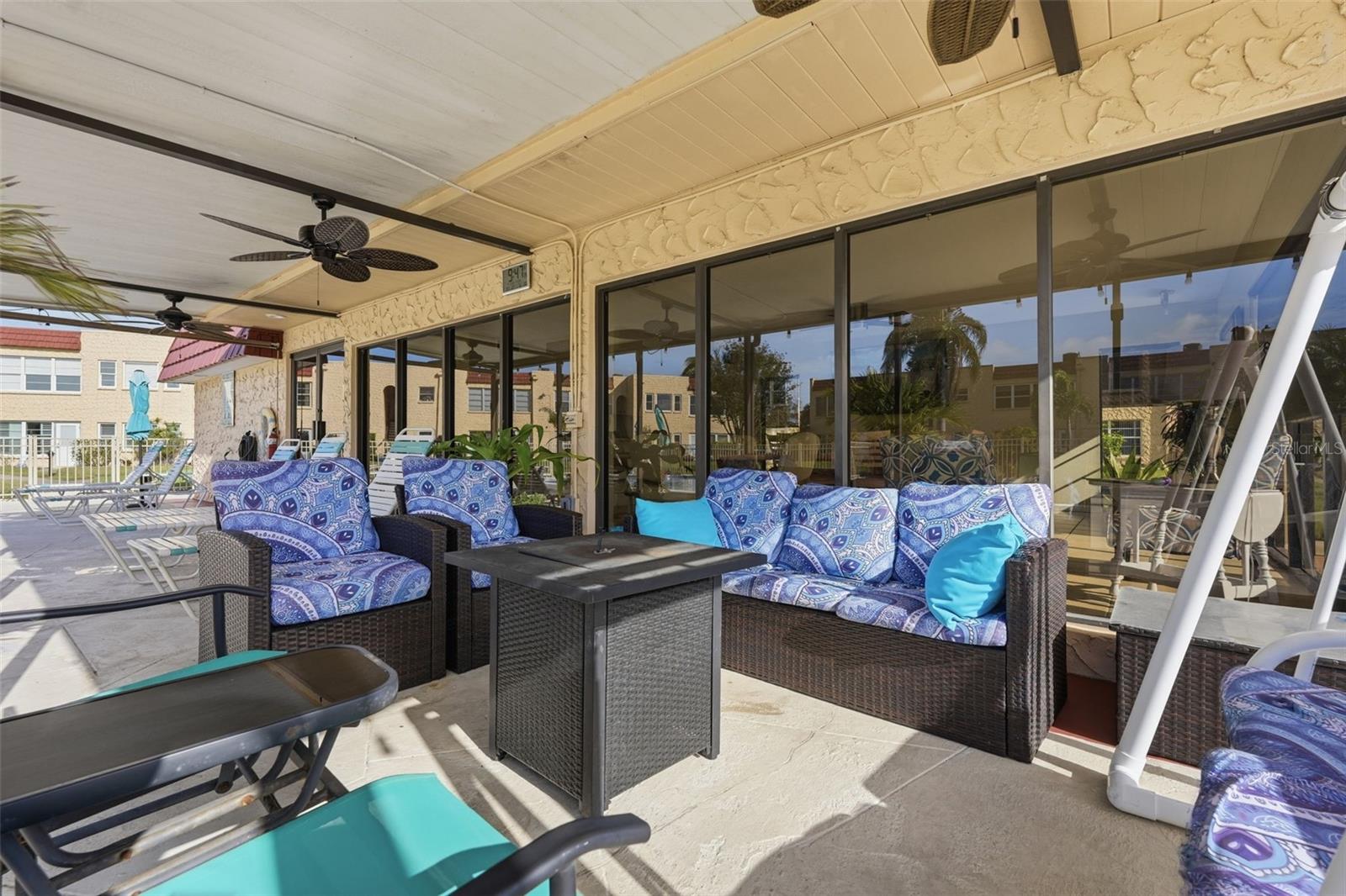 212 CEDARWOOD CIR #212, SEMINOLE, FL — photo 40