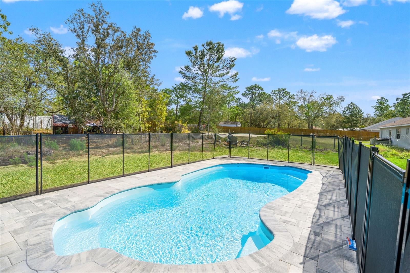 12015 PHOENIX AVE, WEEKI WACHEE, FL — photo 2