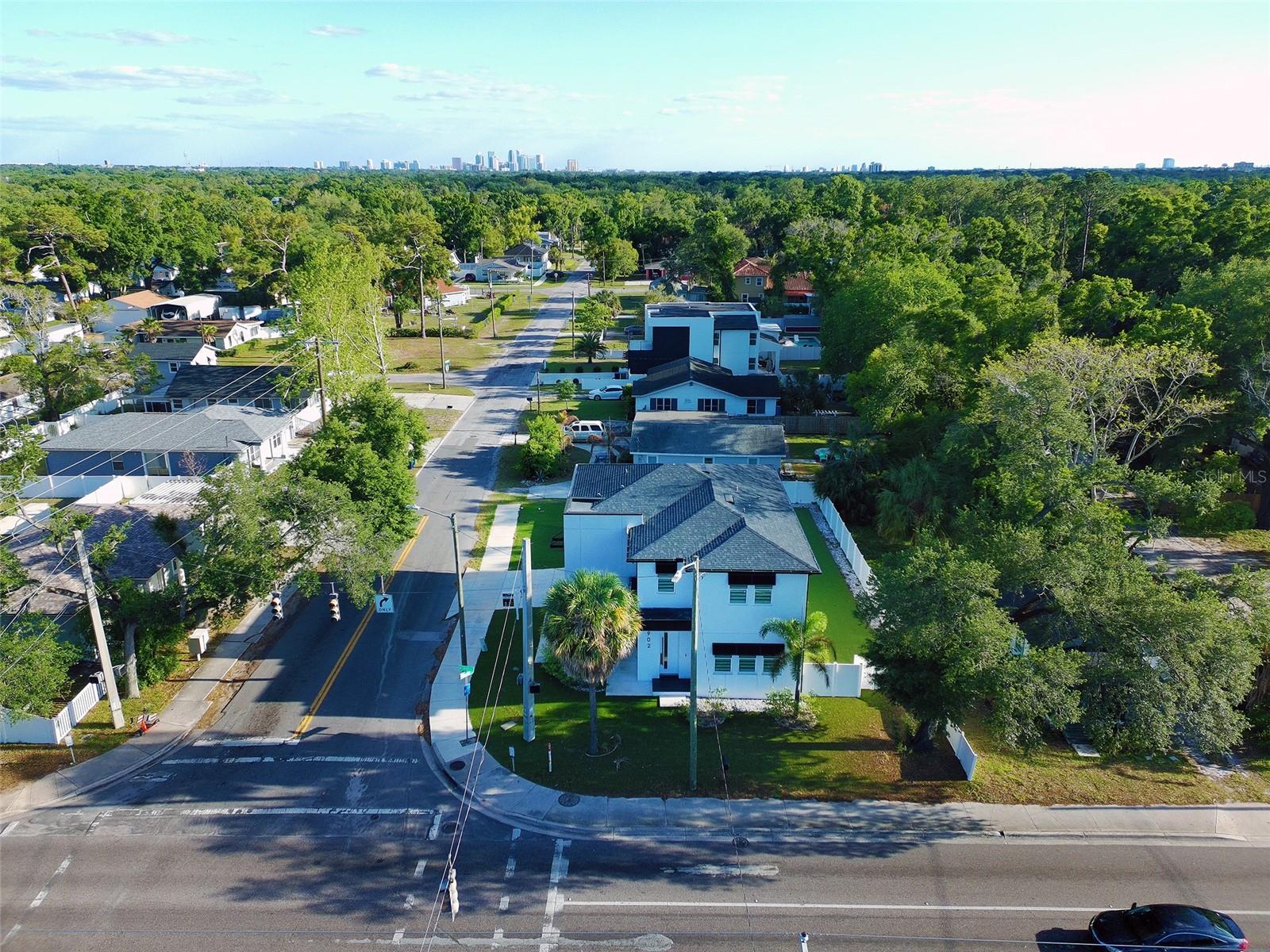 902 W SLIGH AVE, TAMPA, FL — photo 5