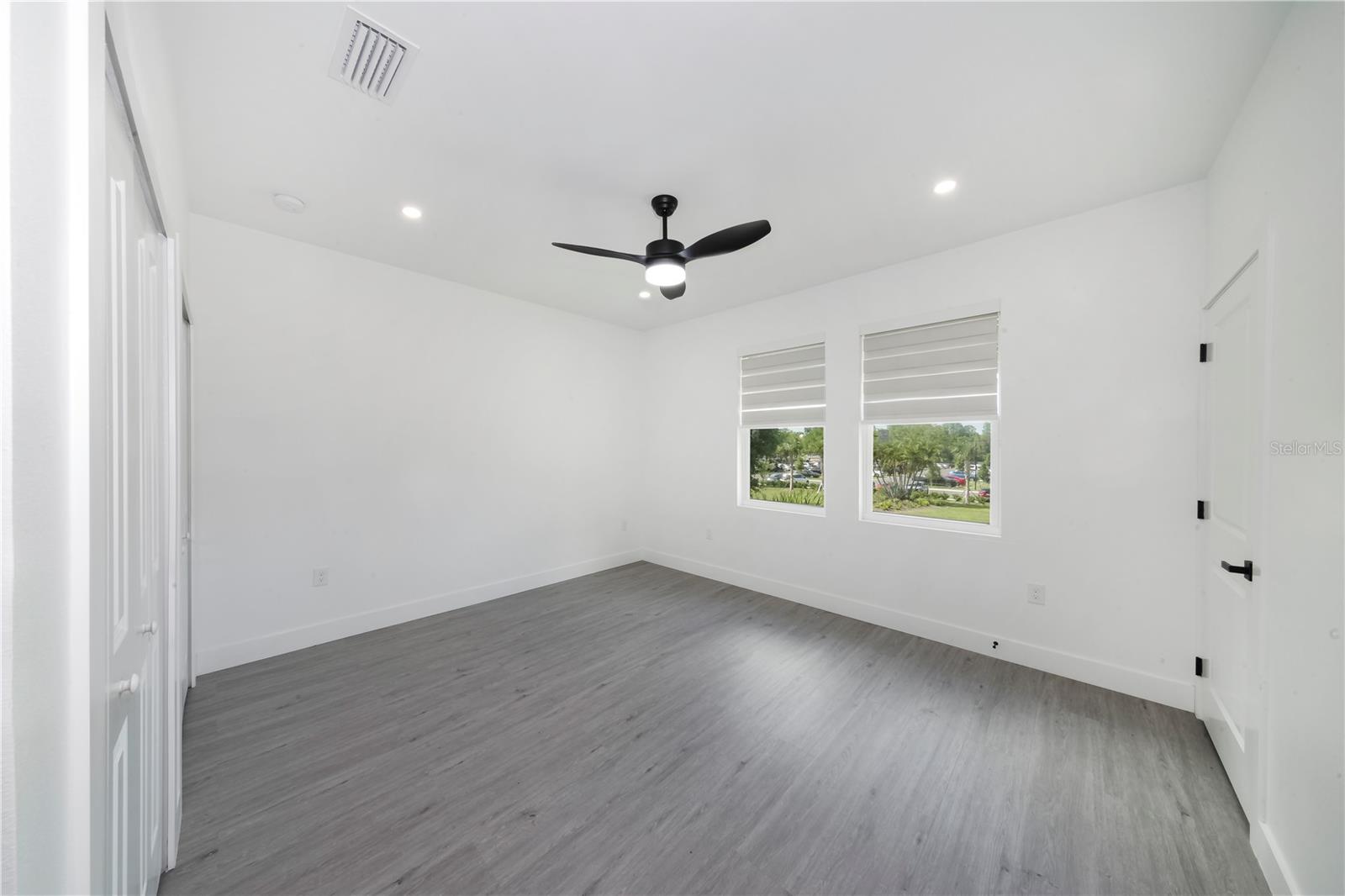 902 W SLIGH AVE, TAMPA, FL — photo 42
