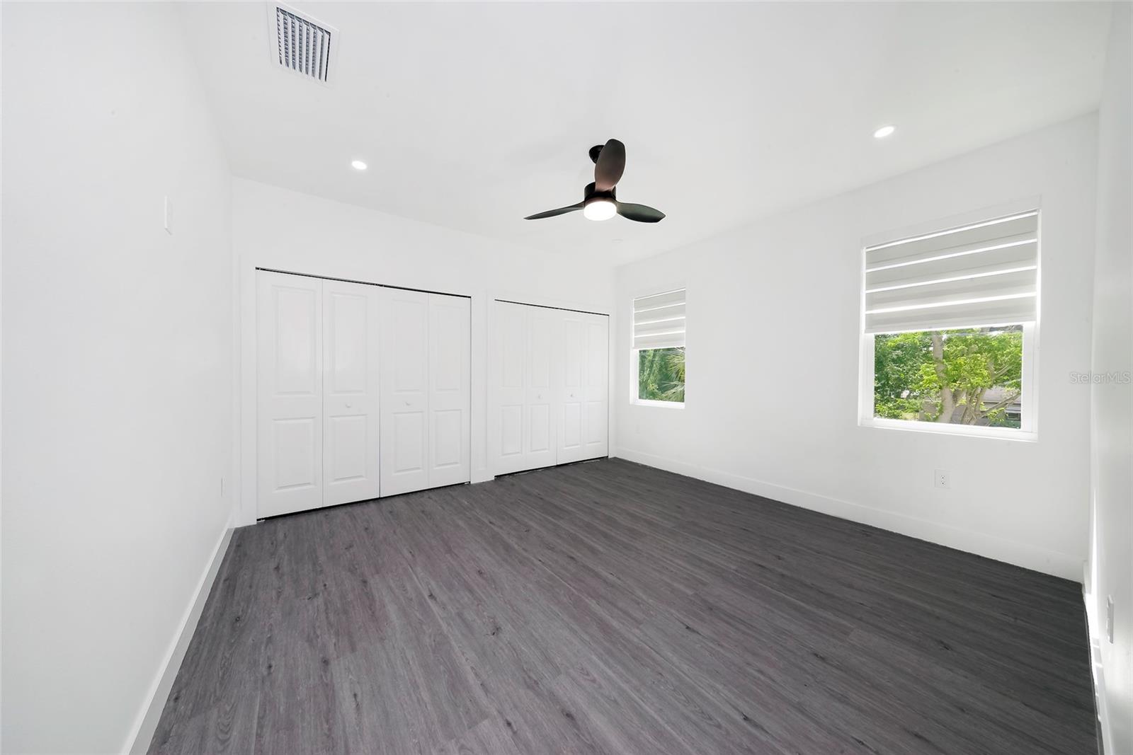 902 W SLIGH AVE, TAMPA, FL — photo 46