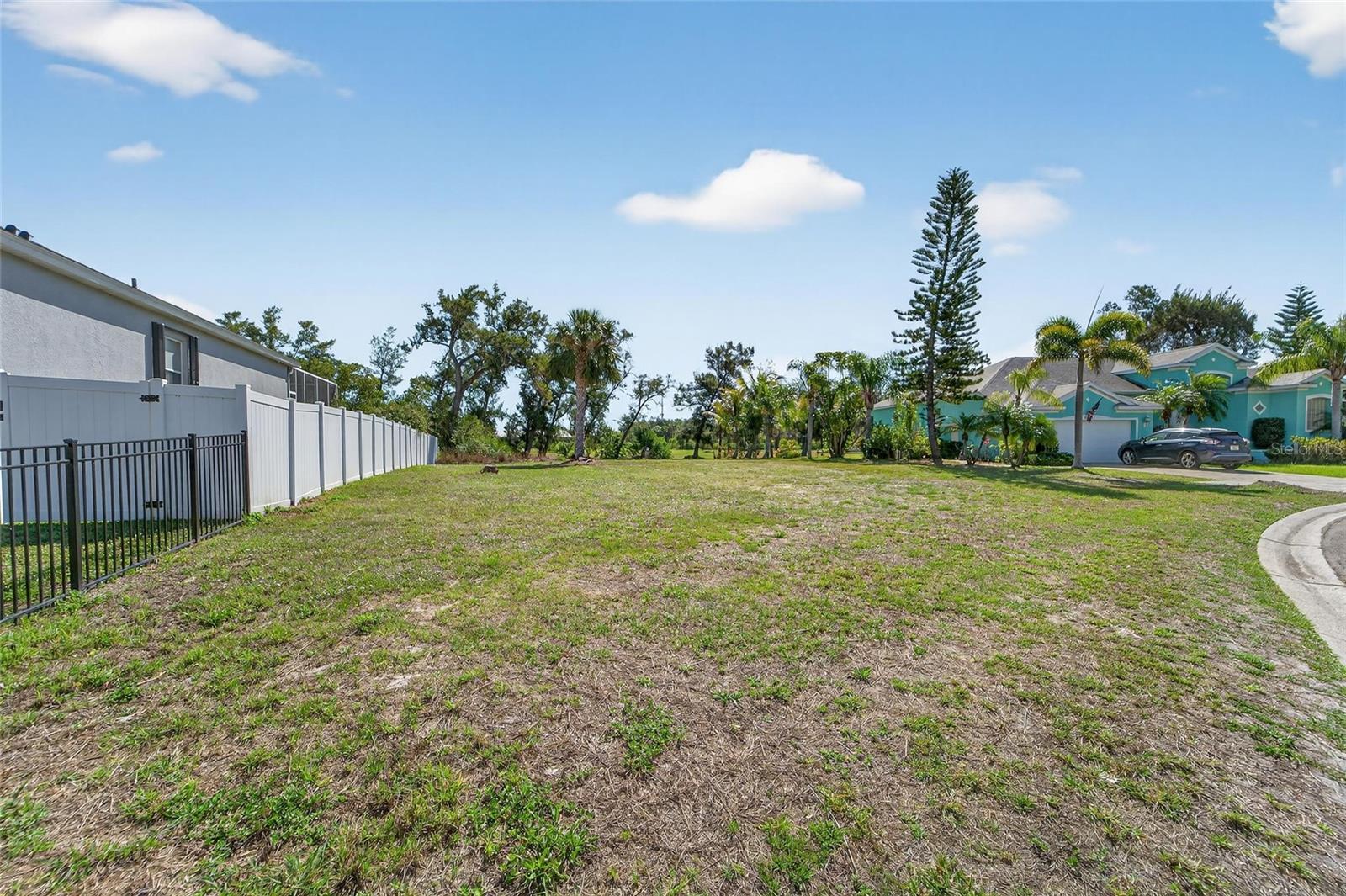 806 GREENVIEW DR, APOLLO BEACH, FL — photo 9