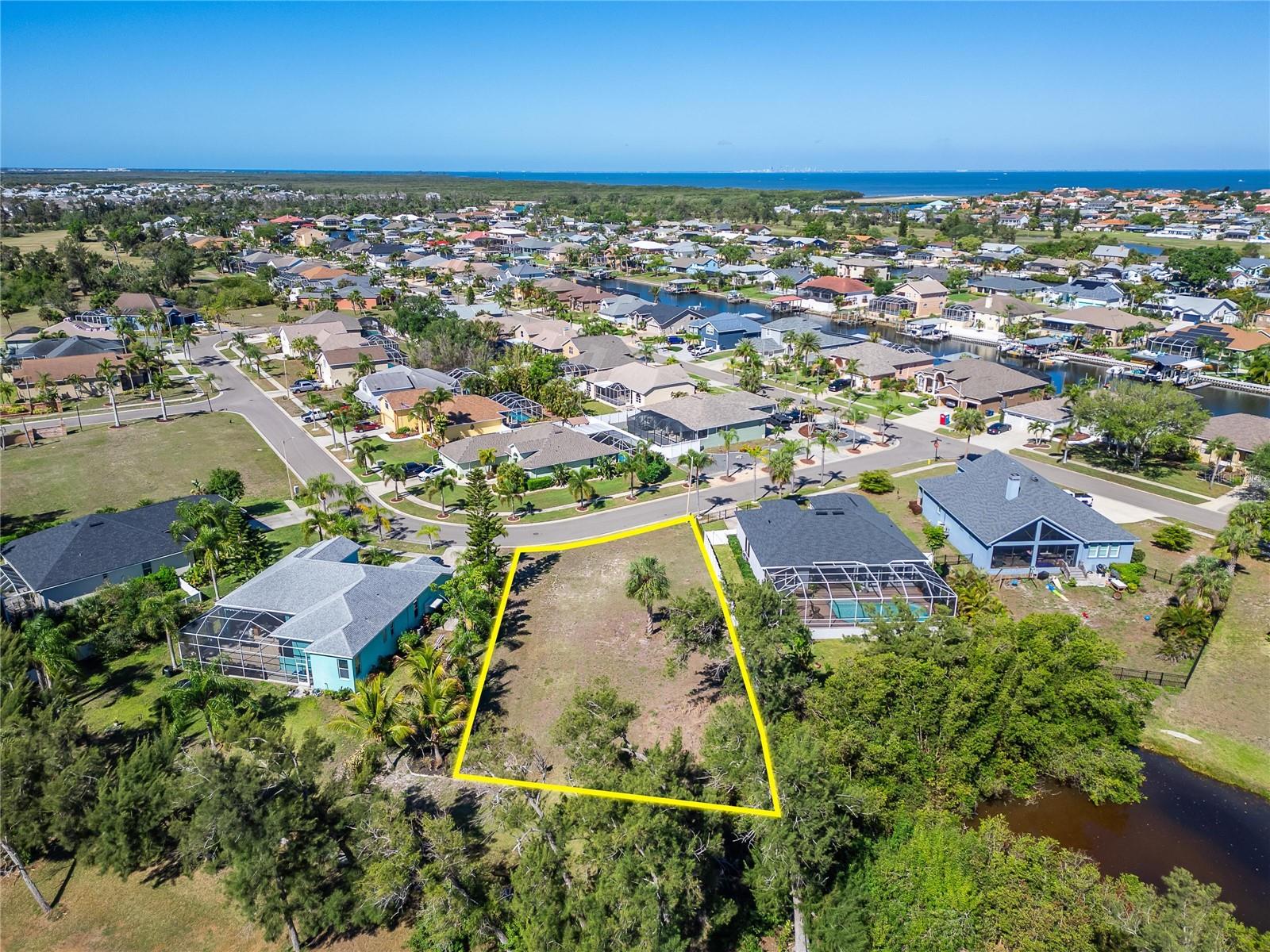806 GREENVIEW DR, APOLLO BEACH, FL — photo 28