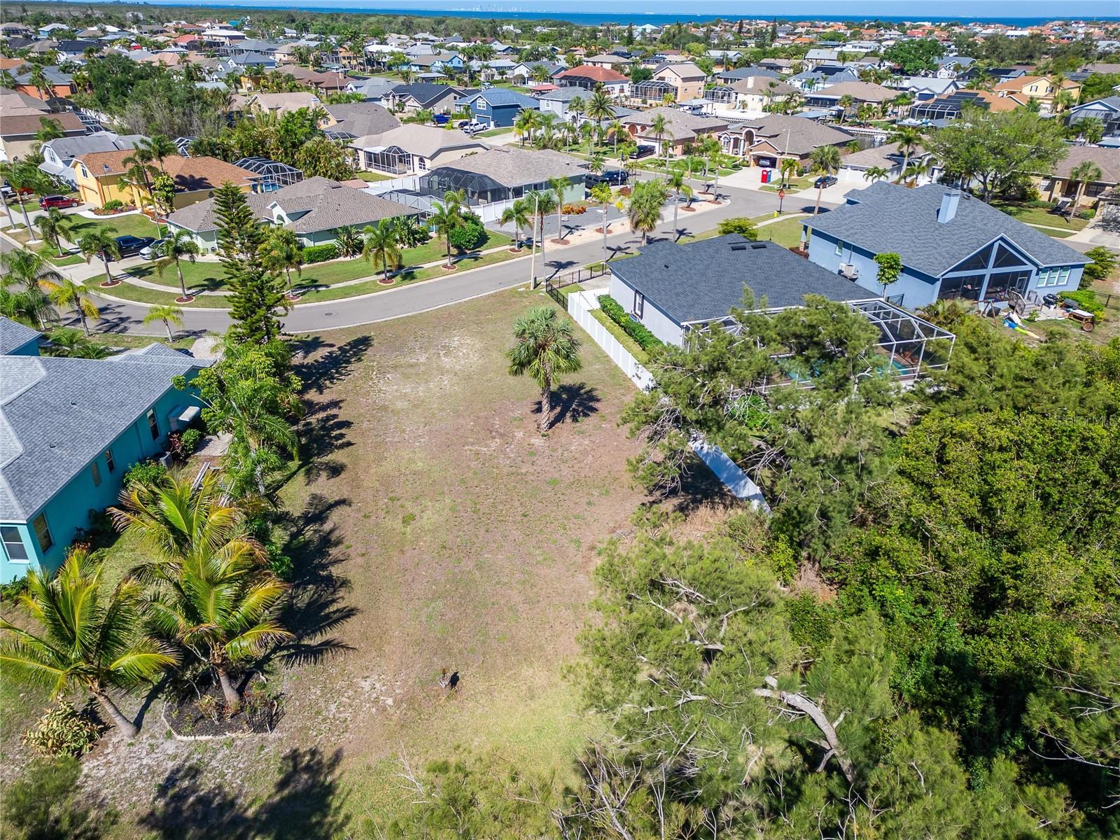 806 GREENVIEW DR, APOLLO BEACH, FL — photo 31