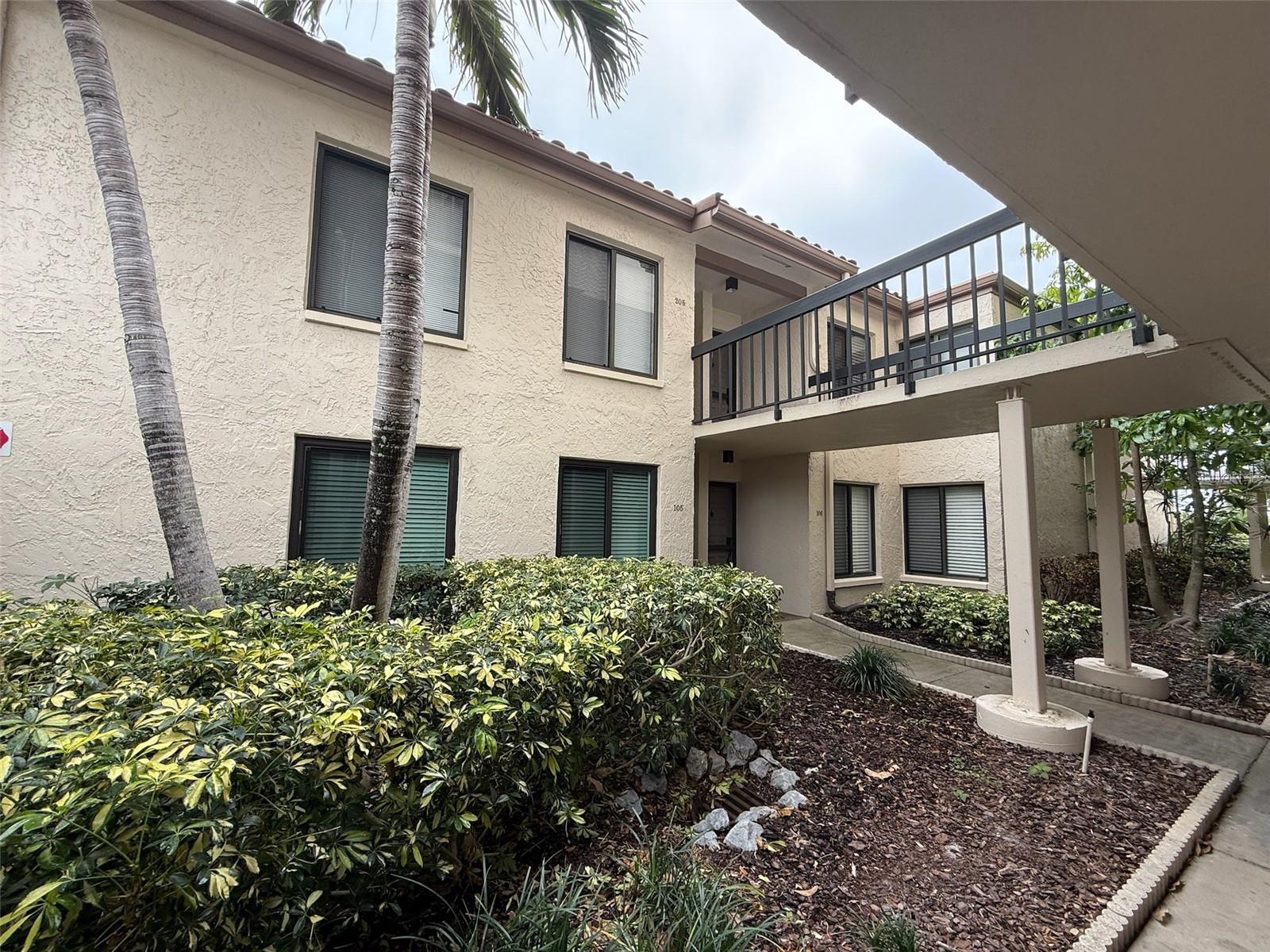 6219 PALMA DEL MAR BLVD S #105, ST PETERSBURG, FL
