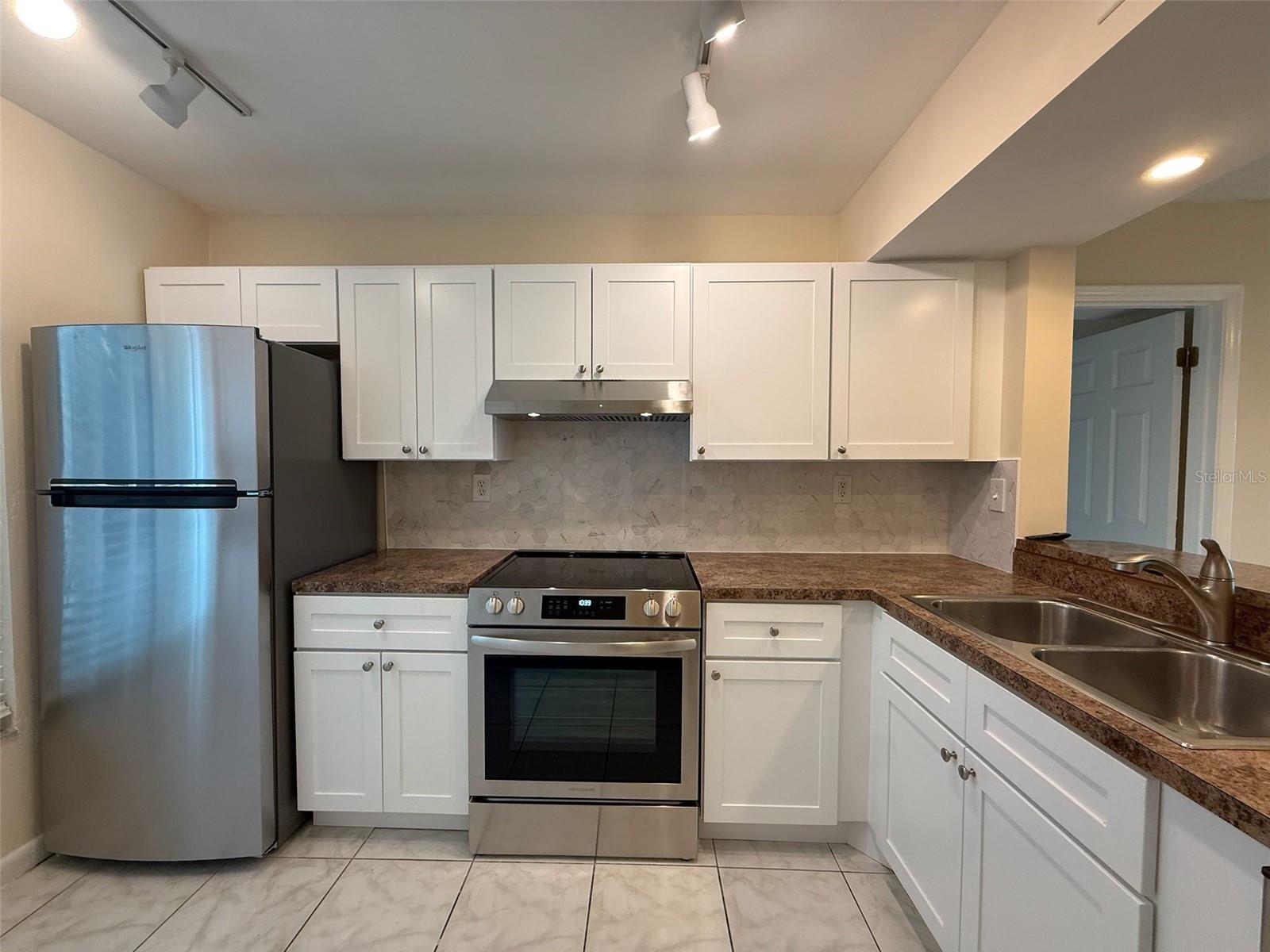 6219 PALMA DEL MAR BLVD S #105, ST PETERSBURG, FL — photo 6