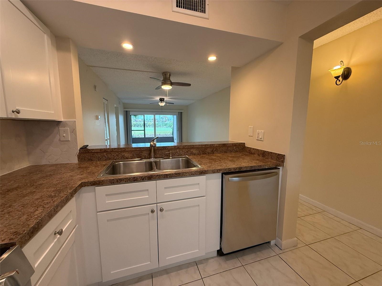 6219 PALMA DEL MAR BLVD S #105, ST PETERSBURG, FL — photo 8