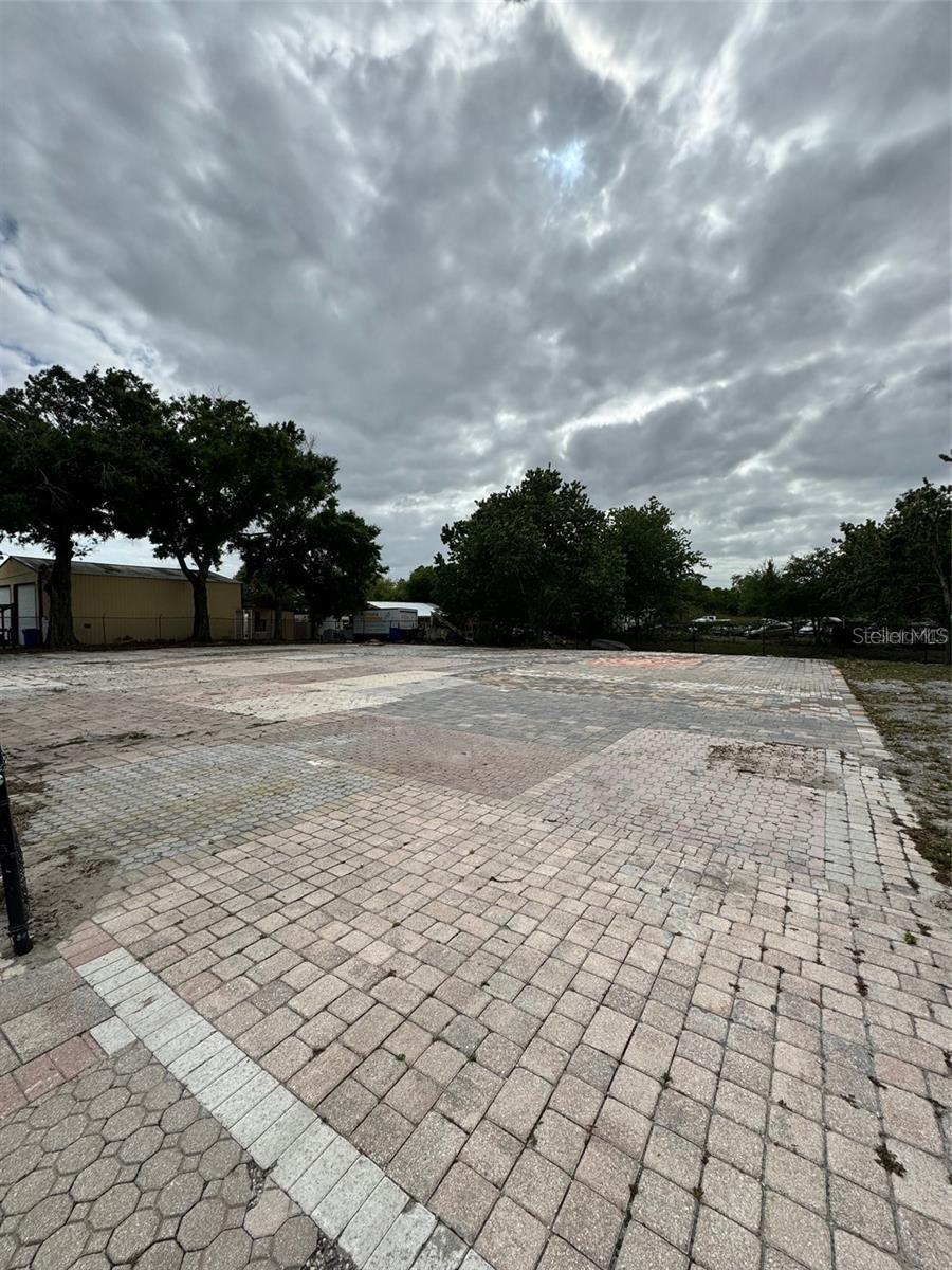580 FAIRVILLA RD, ORLANDO, FL — photo 3
