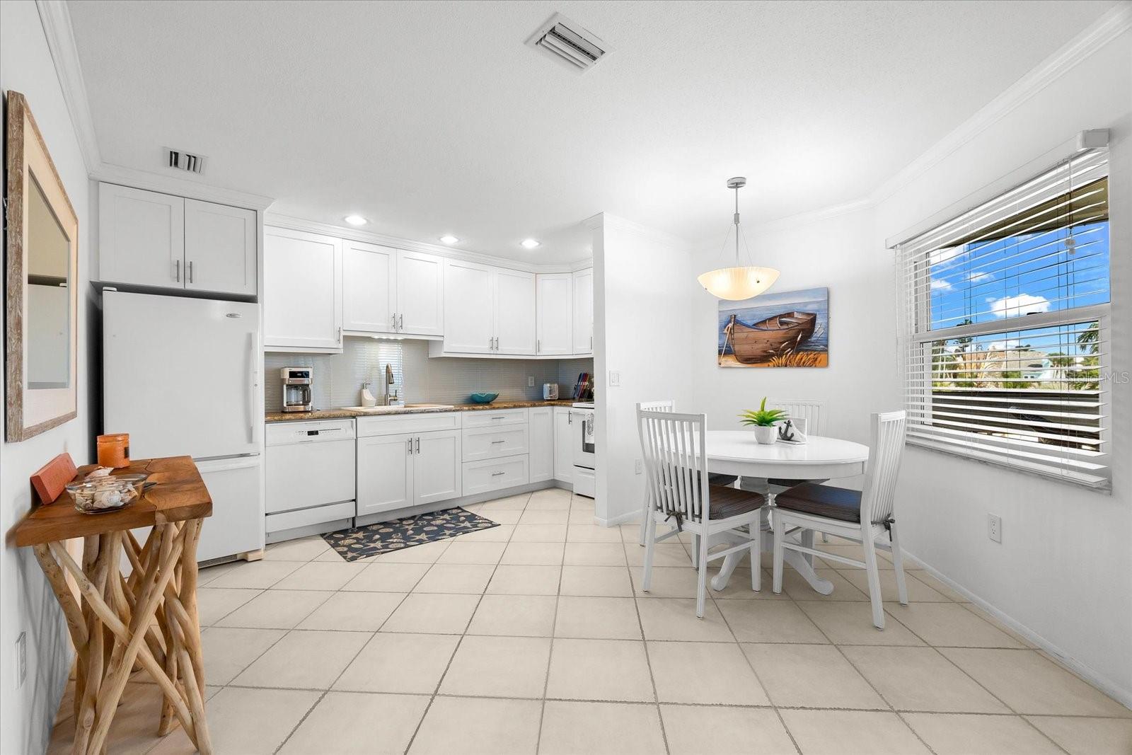 6708 SARASEA CIR #202, SARASOTA, FL — photo 10