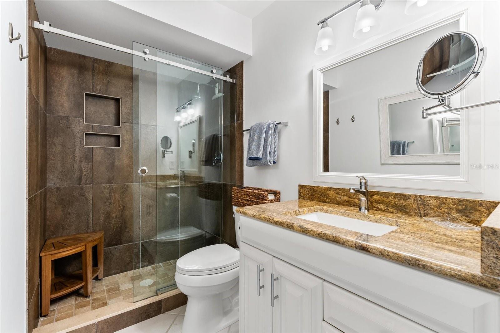 6708 SARASEA CIR #202, SARASOTA, FL — photo 22