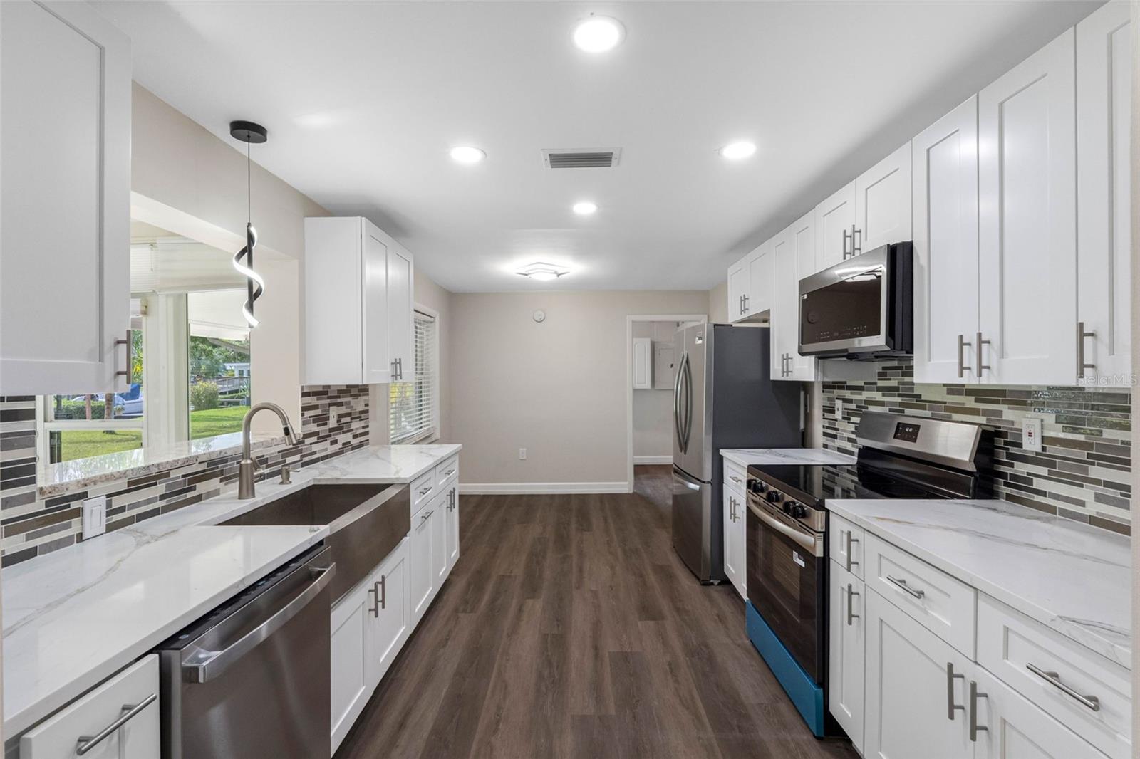 624 ORANGE ST, PALM HARBOR, FL — photo 9