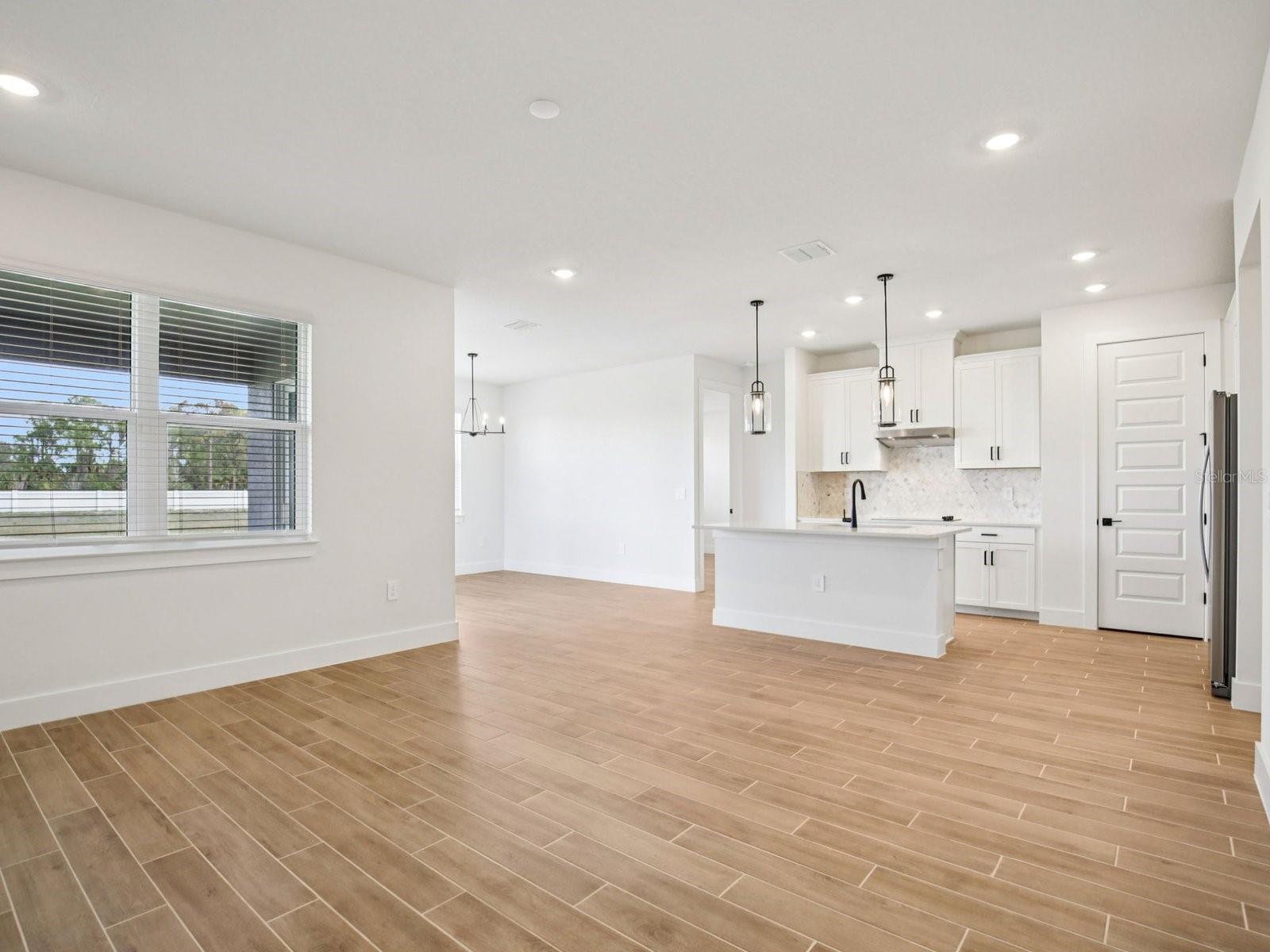 188 SHADY EDGE LOOP, NOKOMIS, FL — photo 4