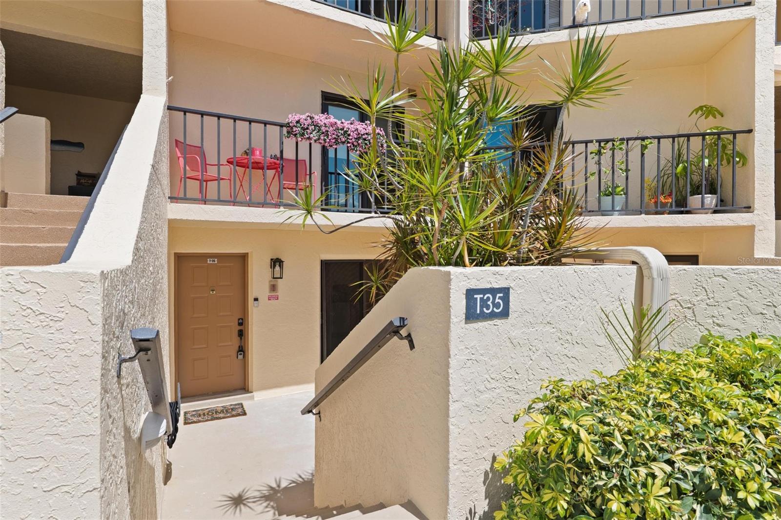 7540 SUNSHINE SKYWAY LN S #T35, ST PETERSBURG, FL — photo 3