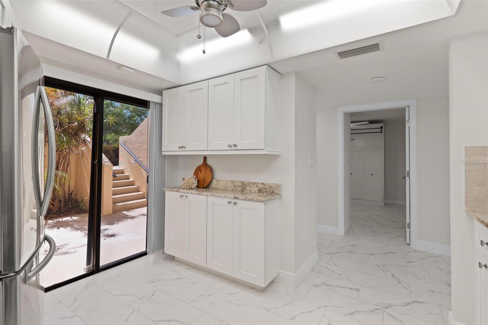 7540 SUNSHINE SKYWAY LN S #T35, ST PETERSBURG, FL — photo 6