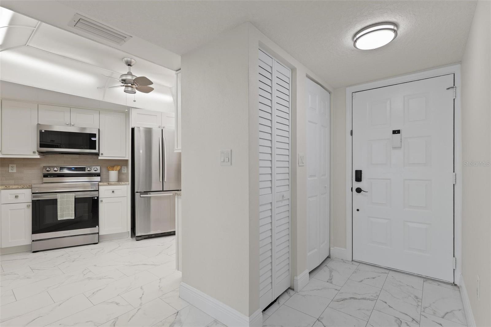 7540 SUNSHINE SKYWAY LN S #T35, ST PETERSBURG, FL — photo 22