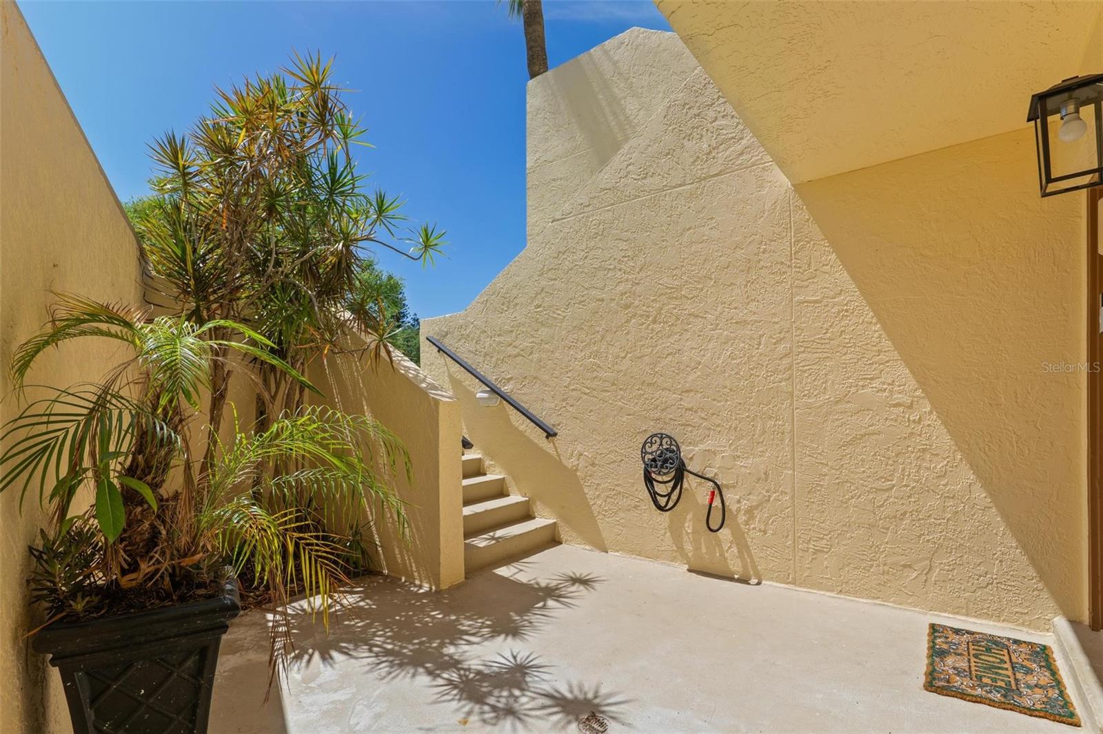 7540 SUNSHINE SKYWAY LN S #T35, ST PETERSBURG, FL — photo 23