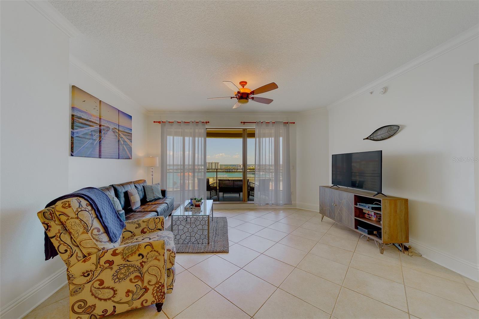 11 BAYMONT ST #1109, CLEARWATER BEACH, FL — photo 6