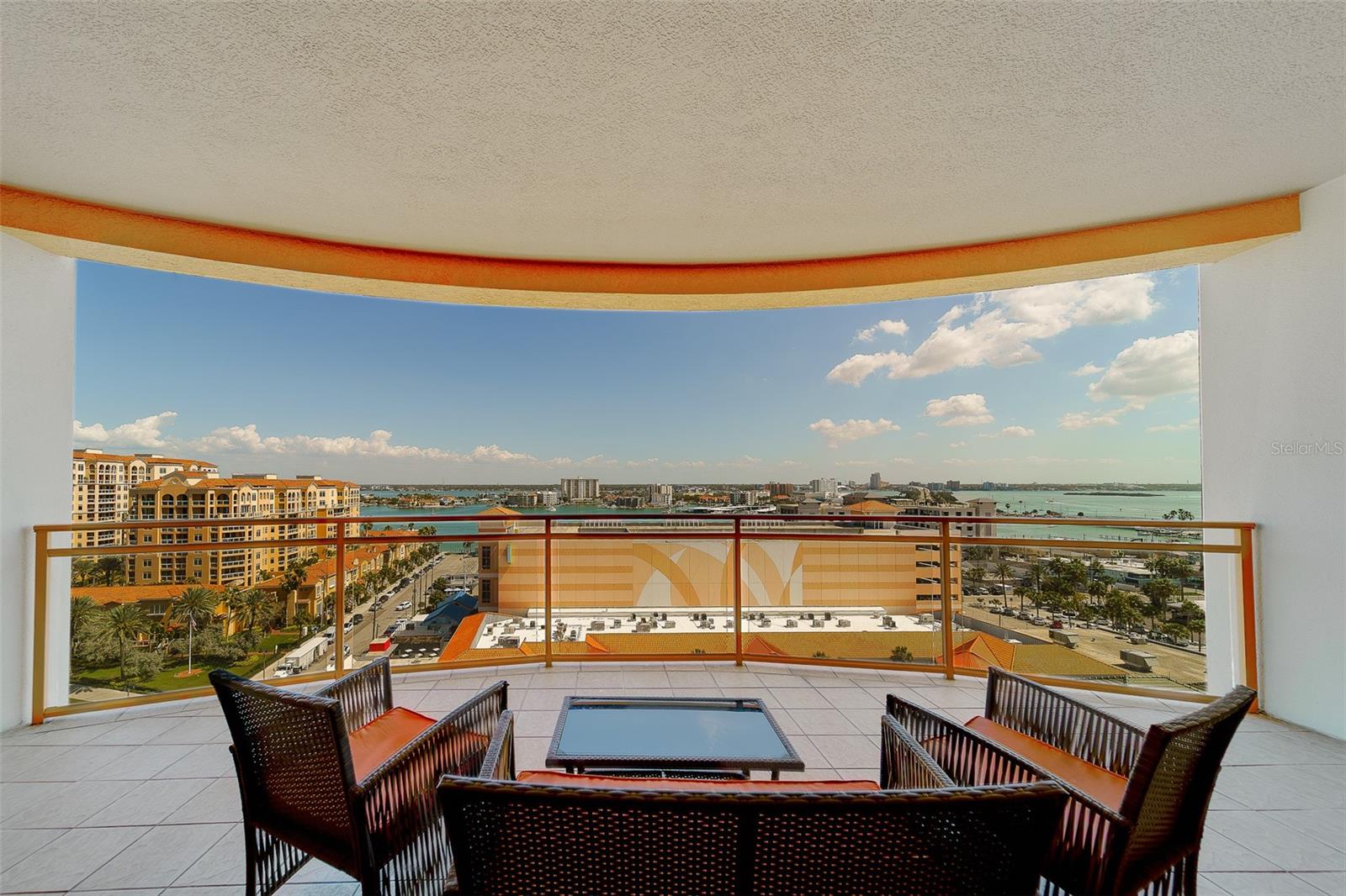 11 BAYMONT ST #1109, CLEARWATER BEACH, FL — photo 7